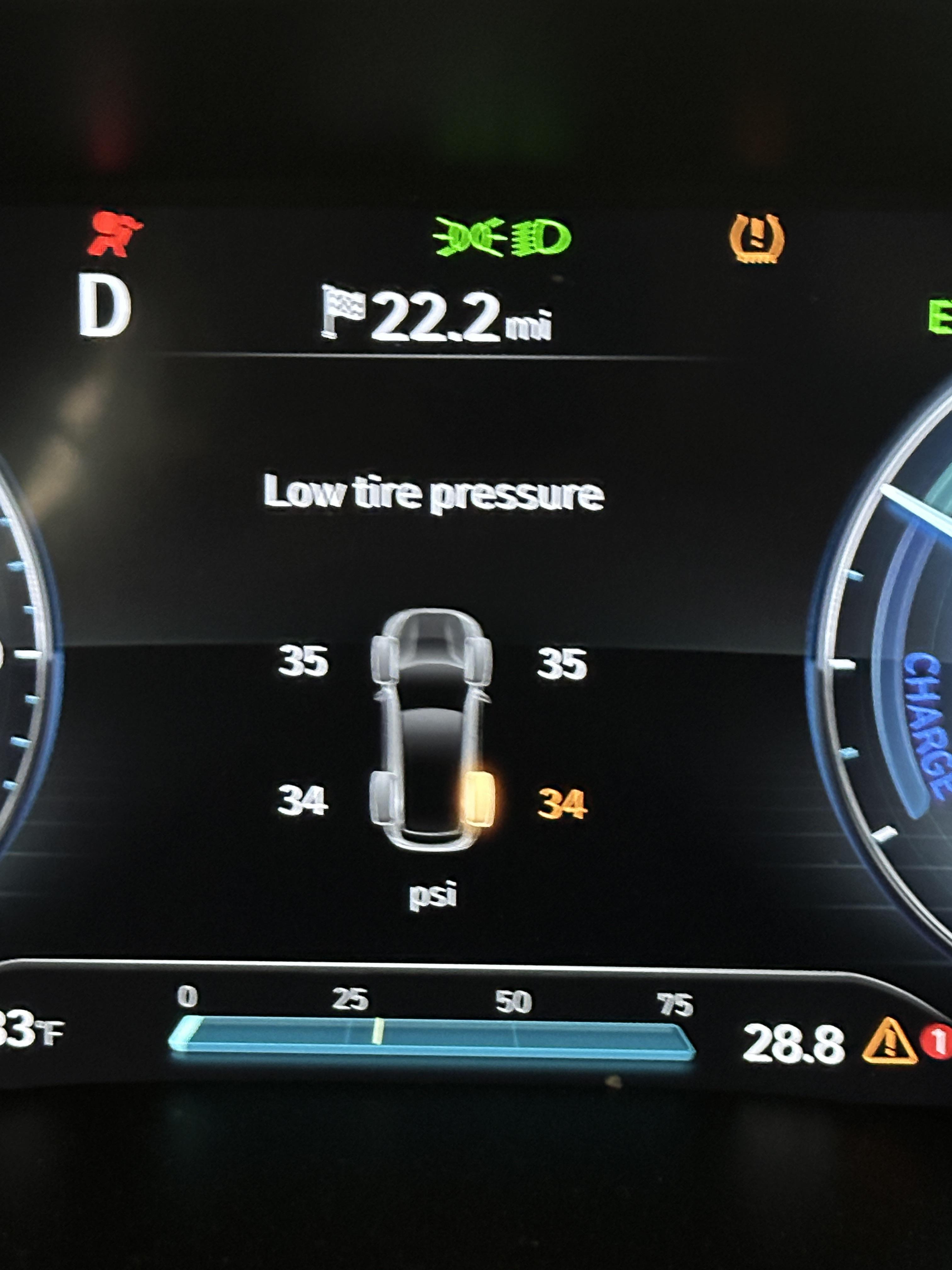 Tire pressure light won’t go off. (2022 Santa Fe) r/Hyundai