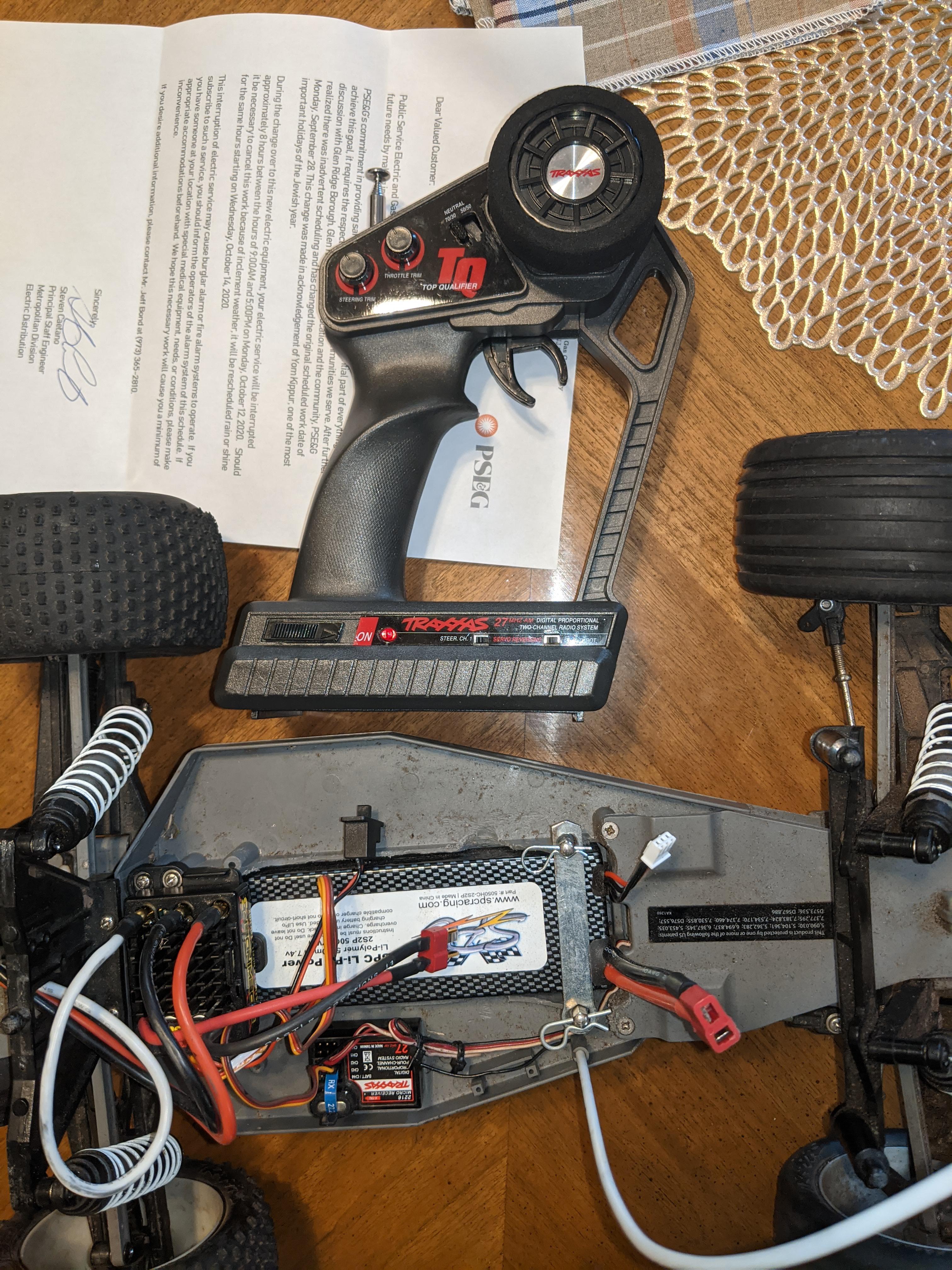 Older Traxxas TQ transmitter/reciever questions : r/rccars