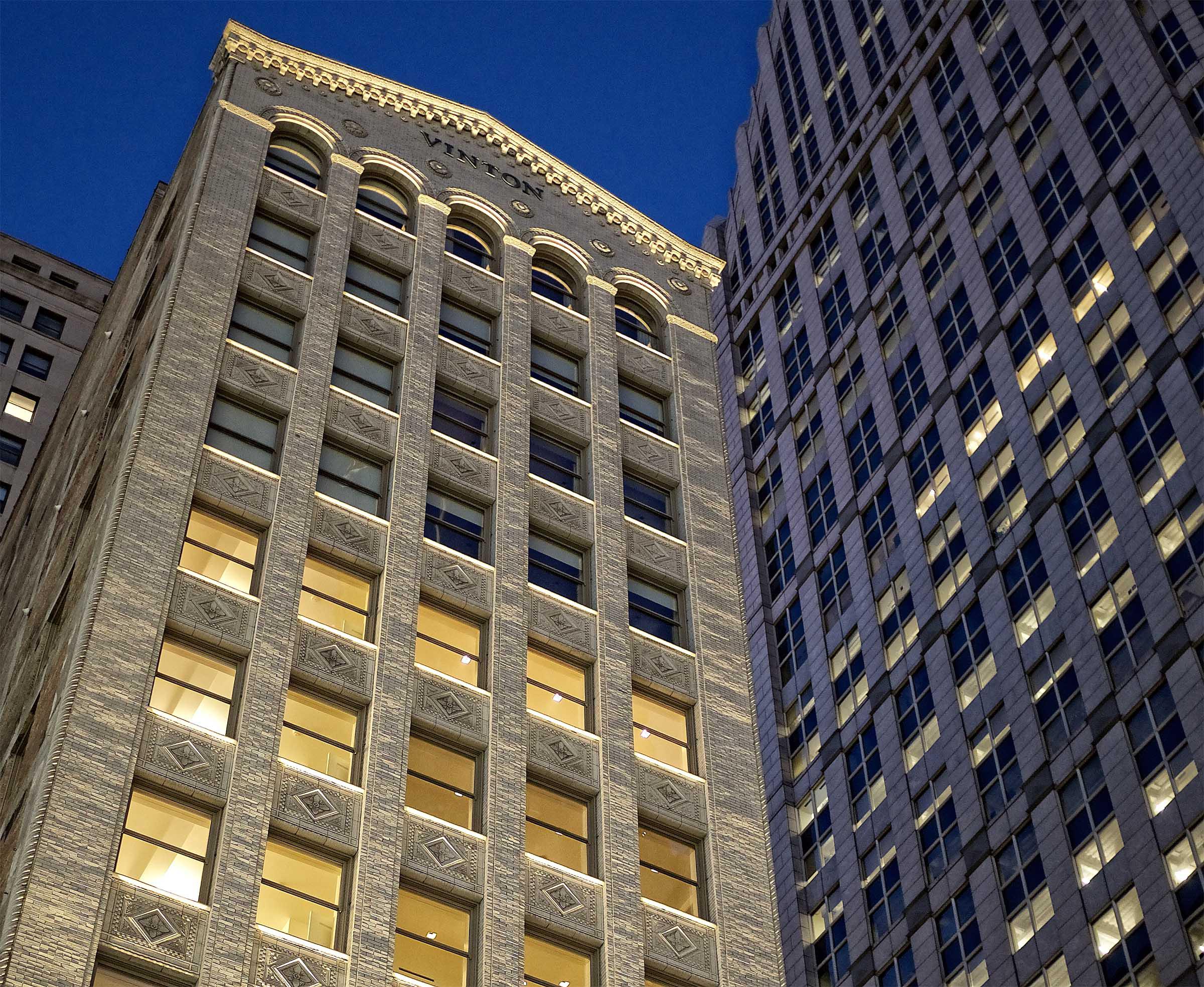The Vinton Building (Albert Kahn 1917) and One Detroit Center (J