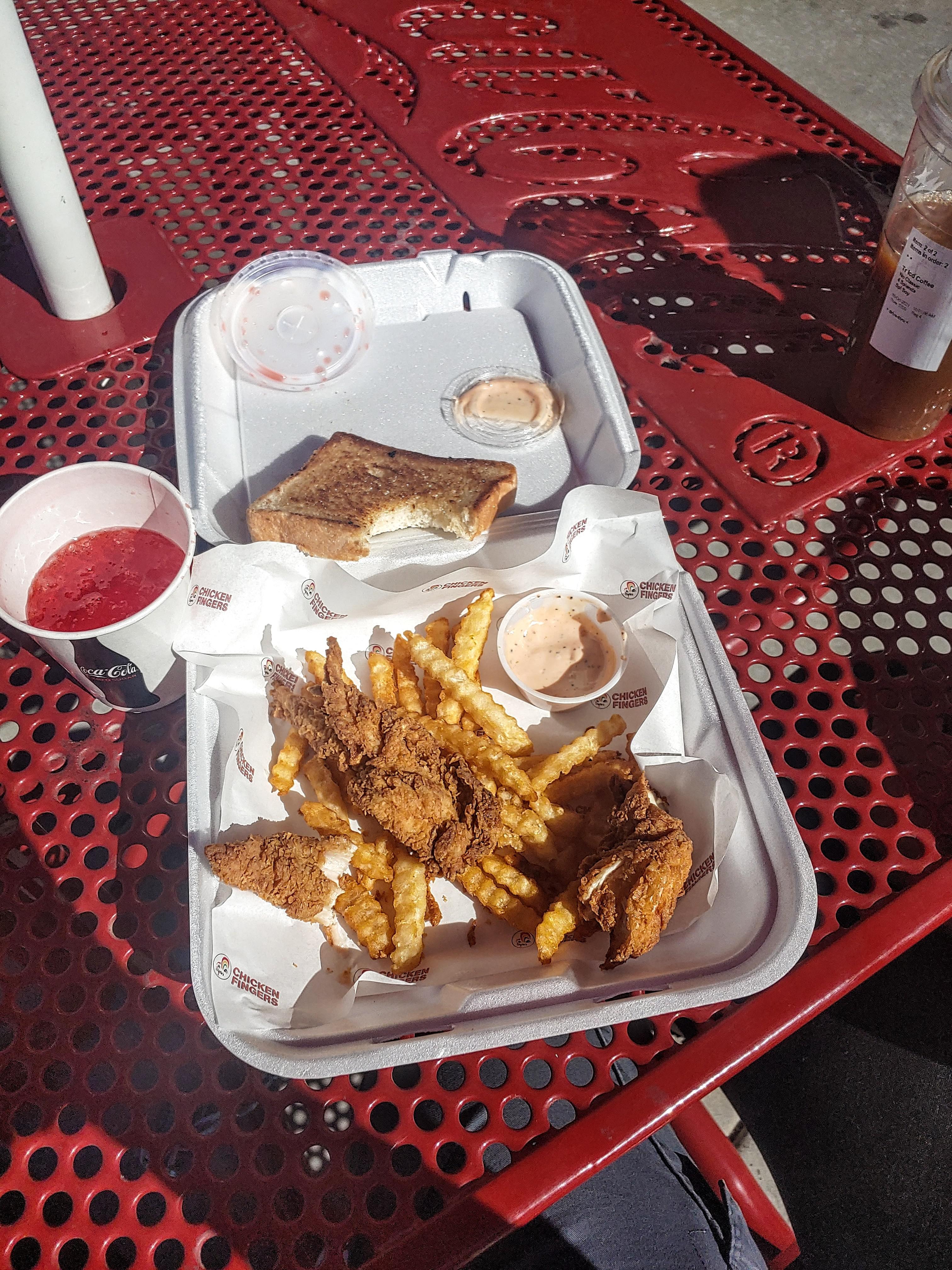 Mr. Charlie's Chicken Fingers in the absence of (imo) quality buffalo