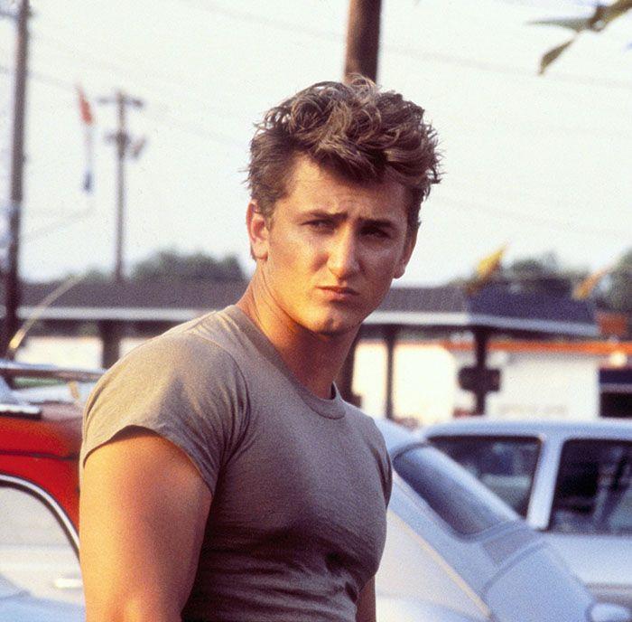 Young Sean Penn, c. 1986 r/OldSchoolCool