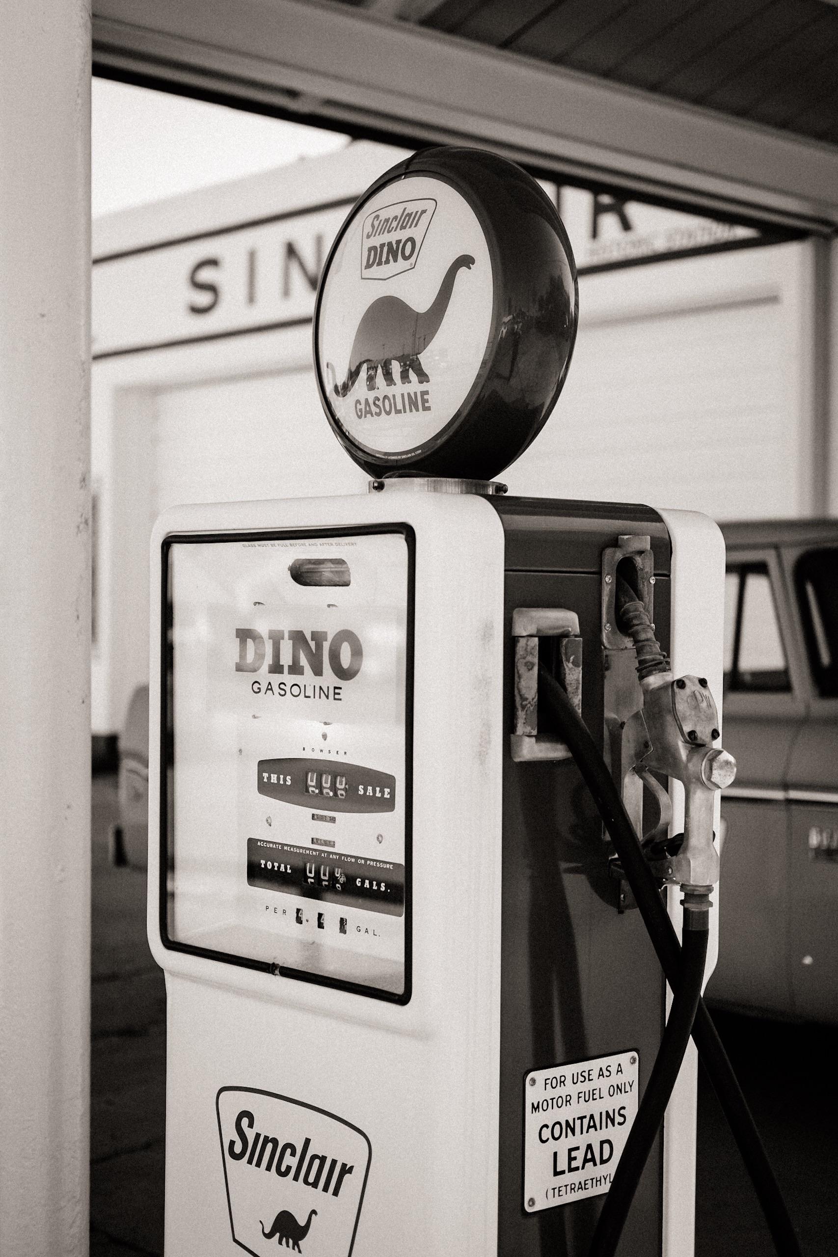The old Sinclair gas station in Ft Worth r/Dallas
