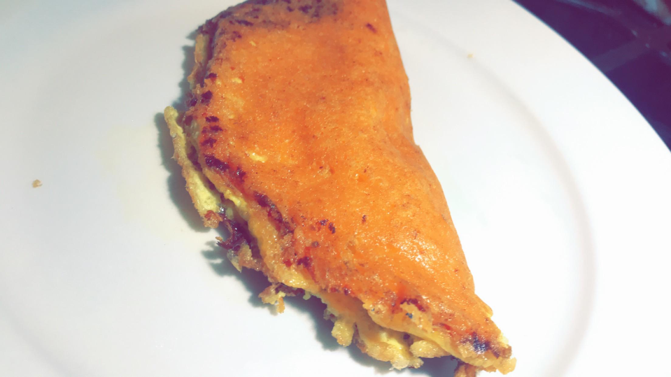 Crispy Cheese Taco with a scrambled egg center r/Keto_Food