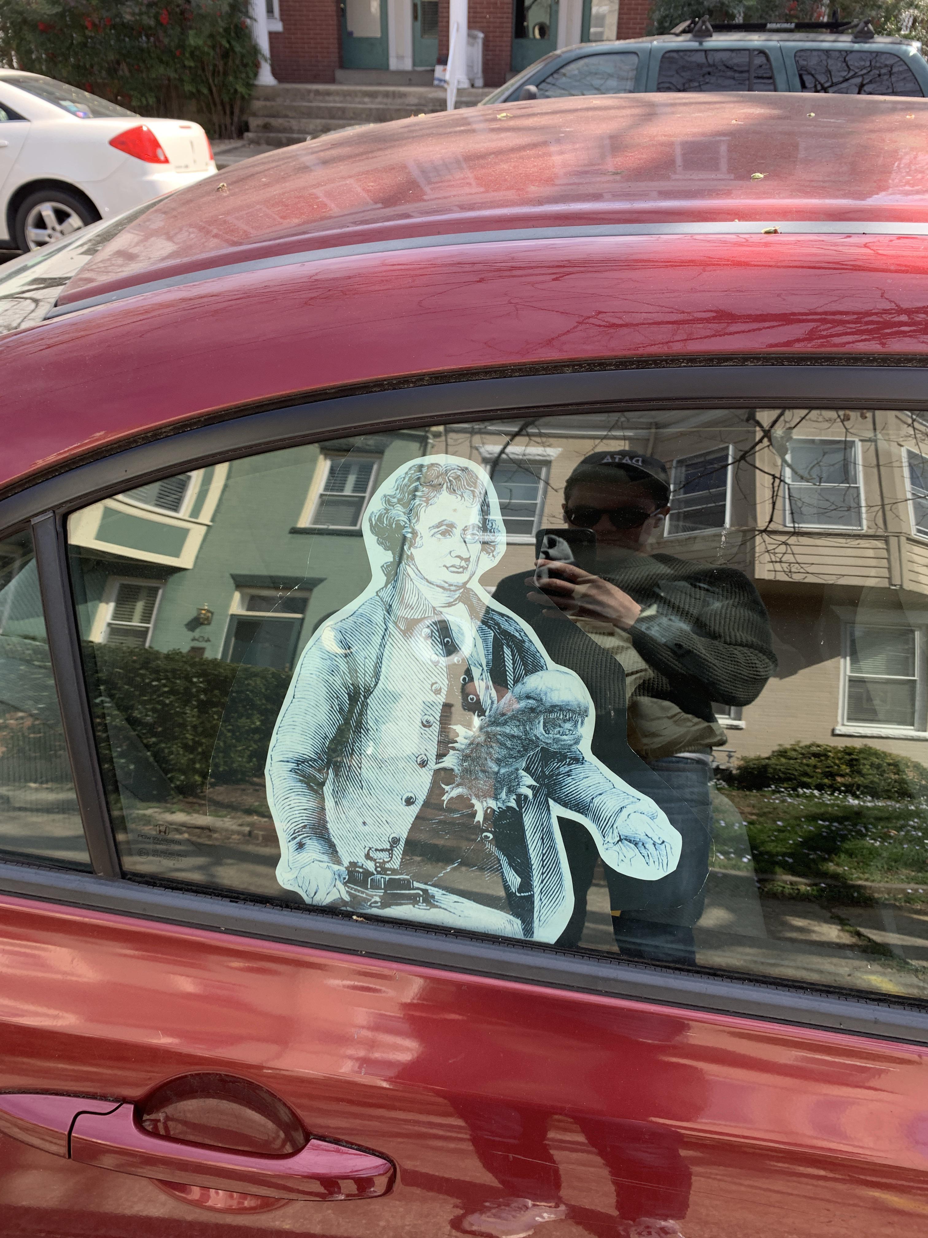 What does this decal mean? Spotted in the Fan LV426