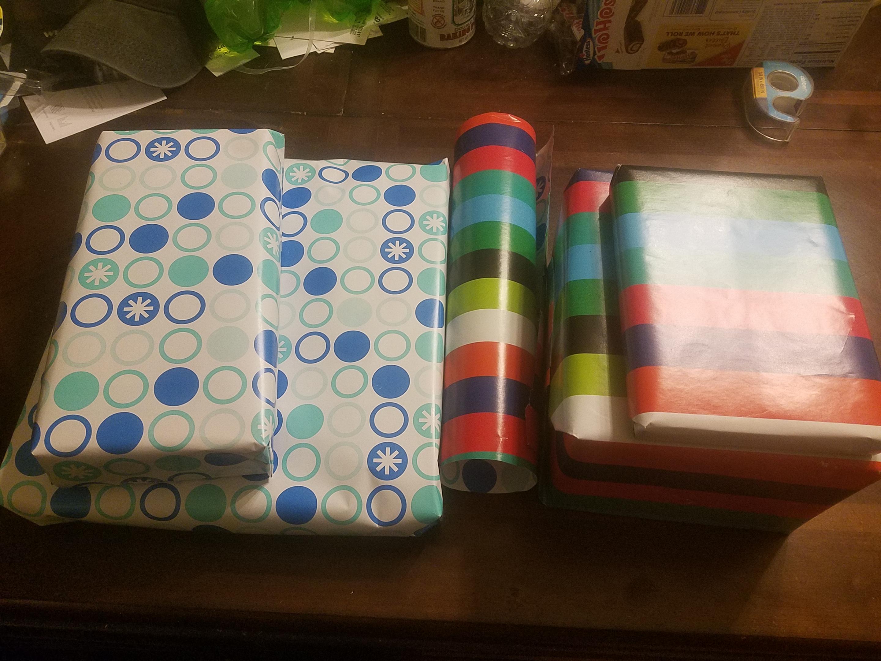 What 6 of wrapping paper covered r/mildlyinfuriating