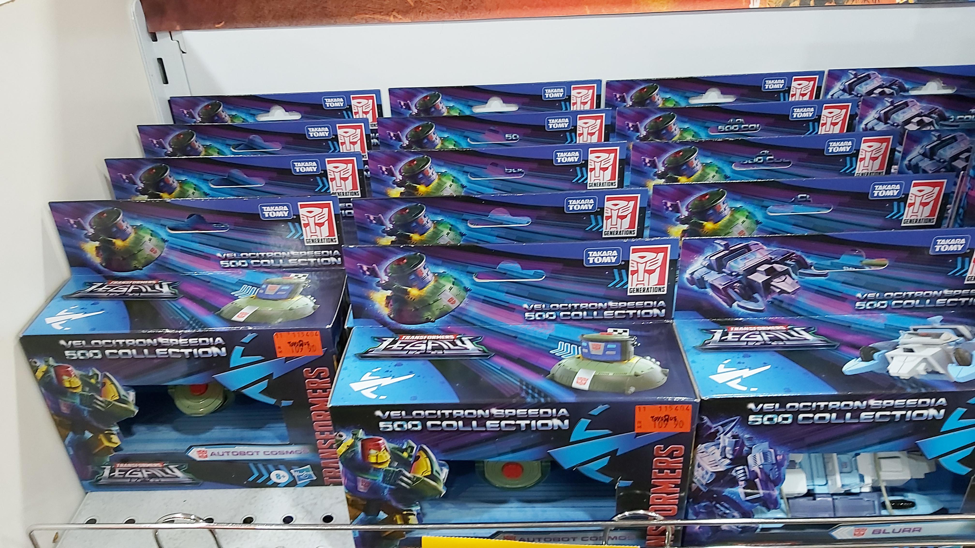 Taken at KLCC's Toys"R"Us r/transformers