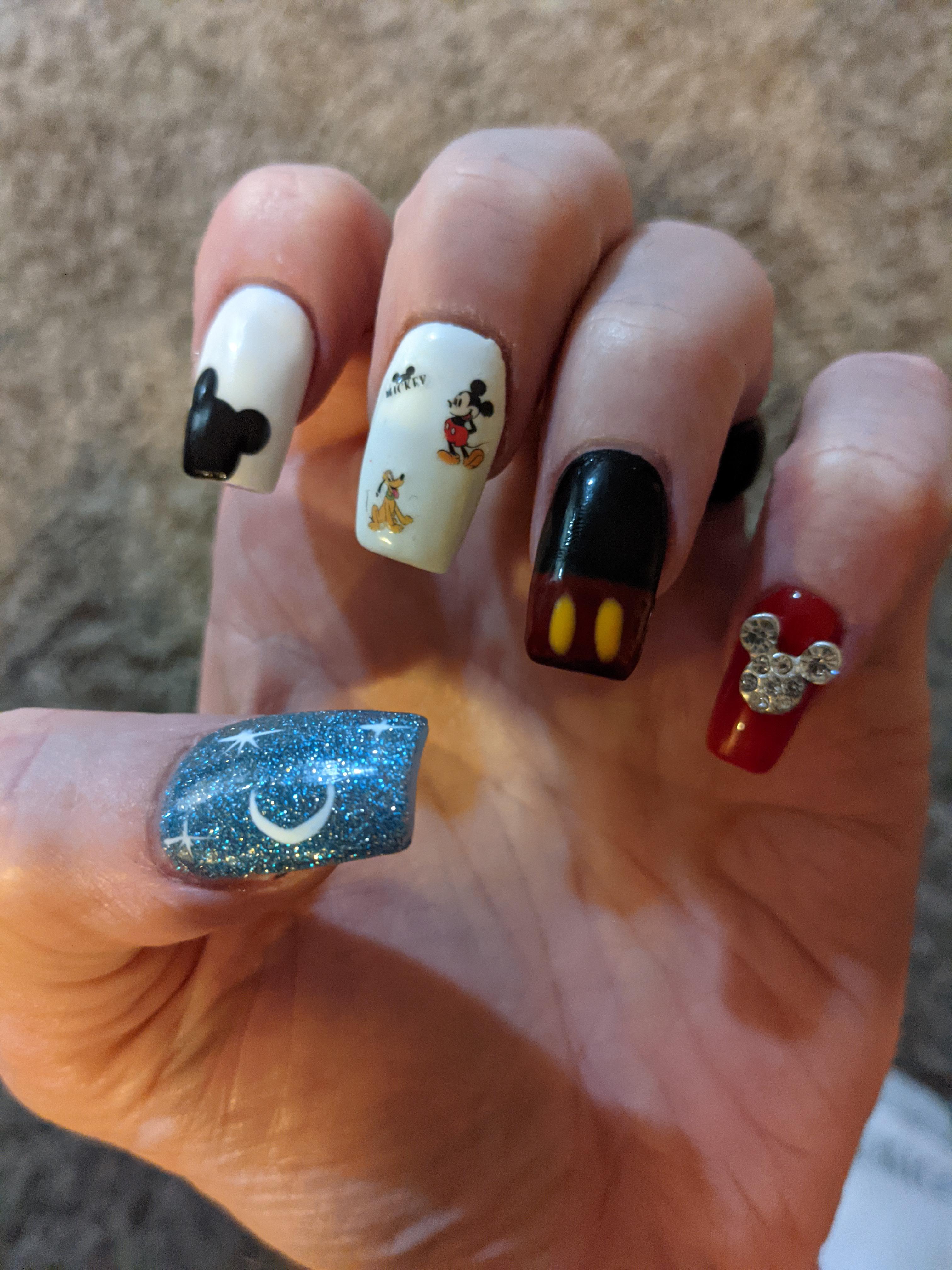 I'm ready for the Family trip to Disney World! Nail Salon did a great