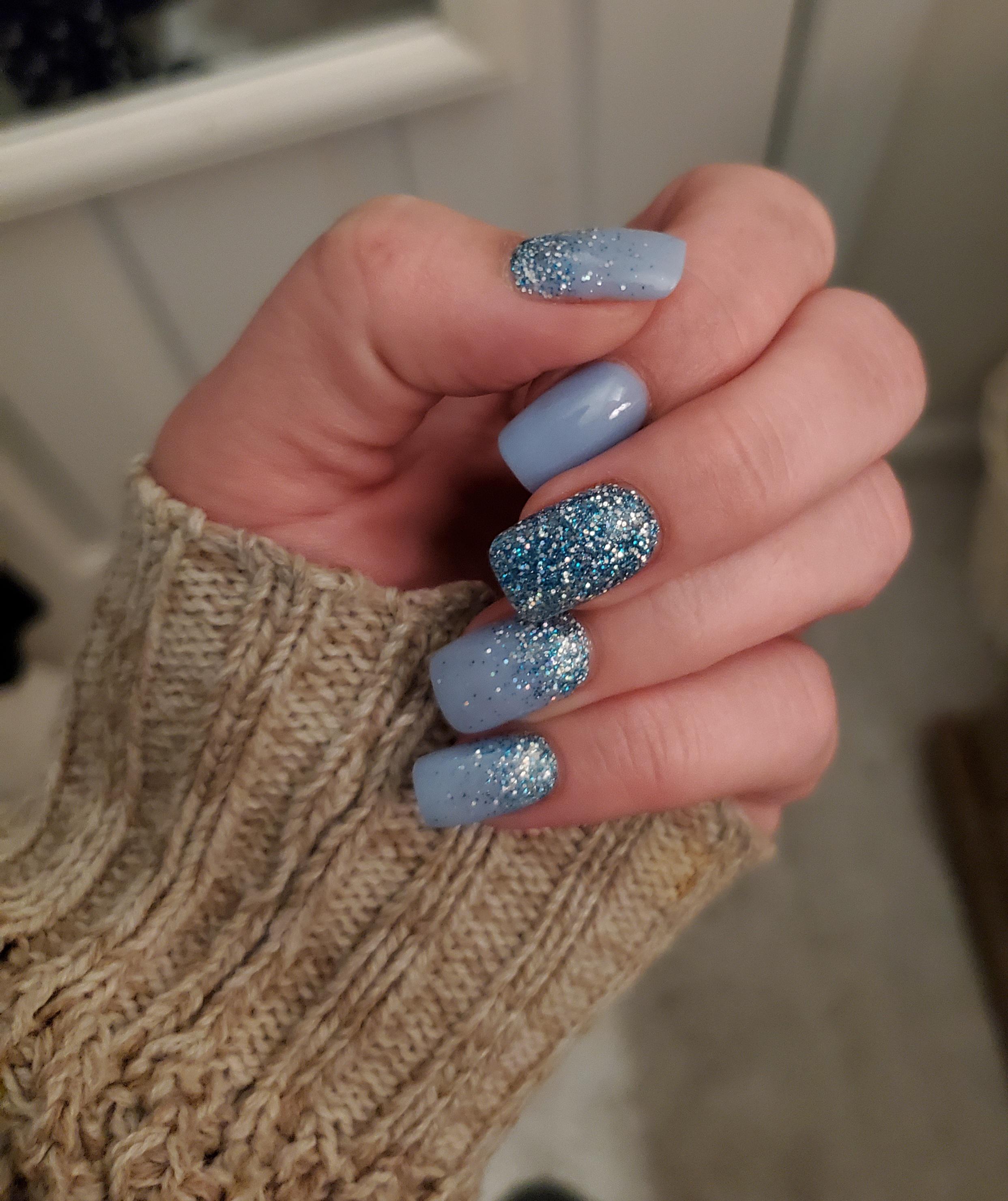 winternails dippowder these are my nails with a little winter design