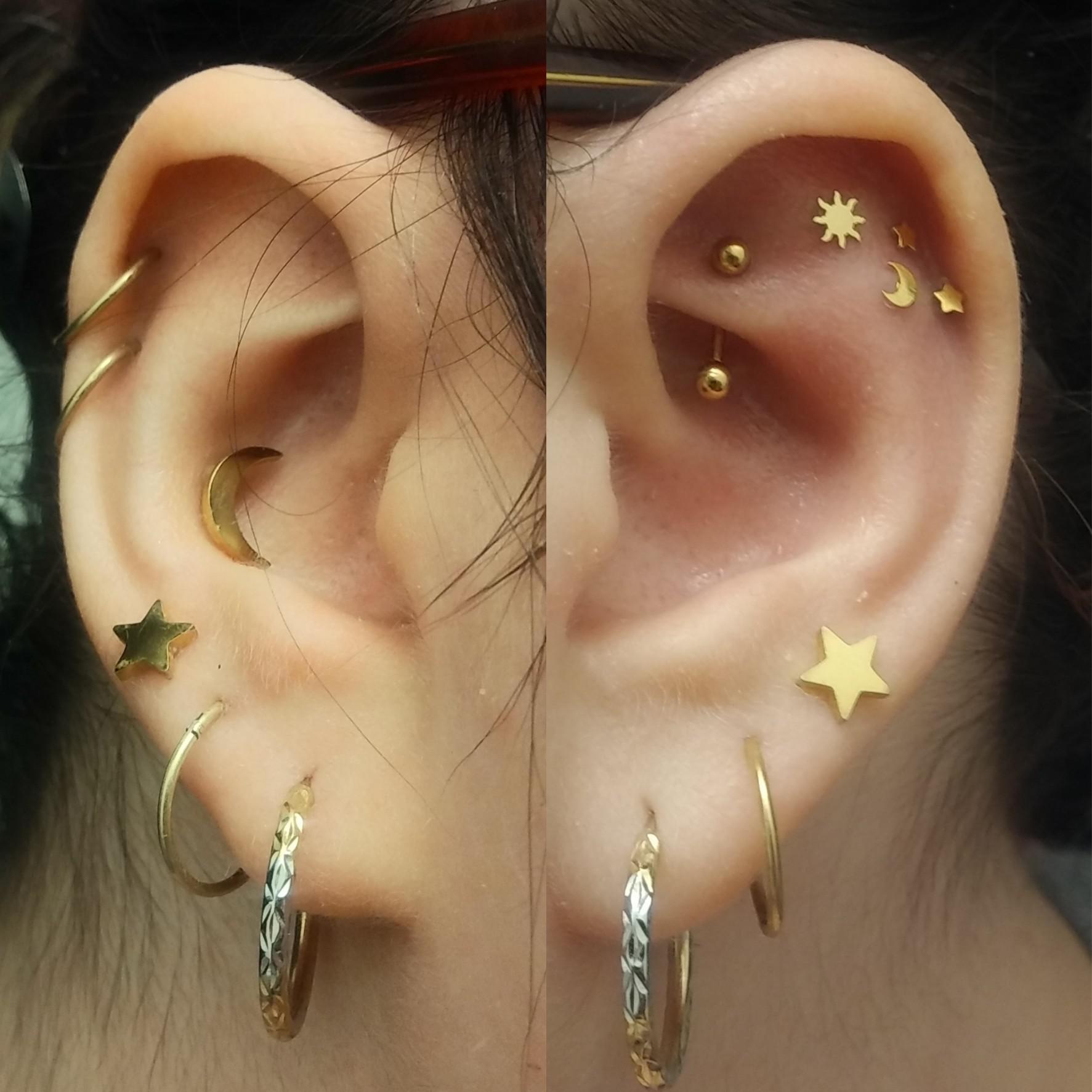 Current set up! (right ear, left ear) r/piercing