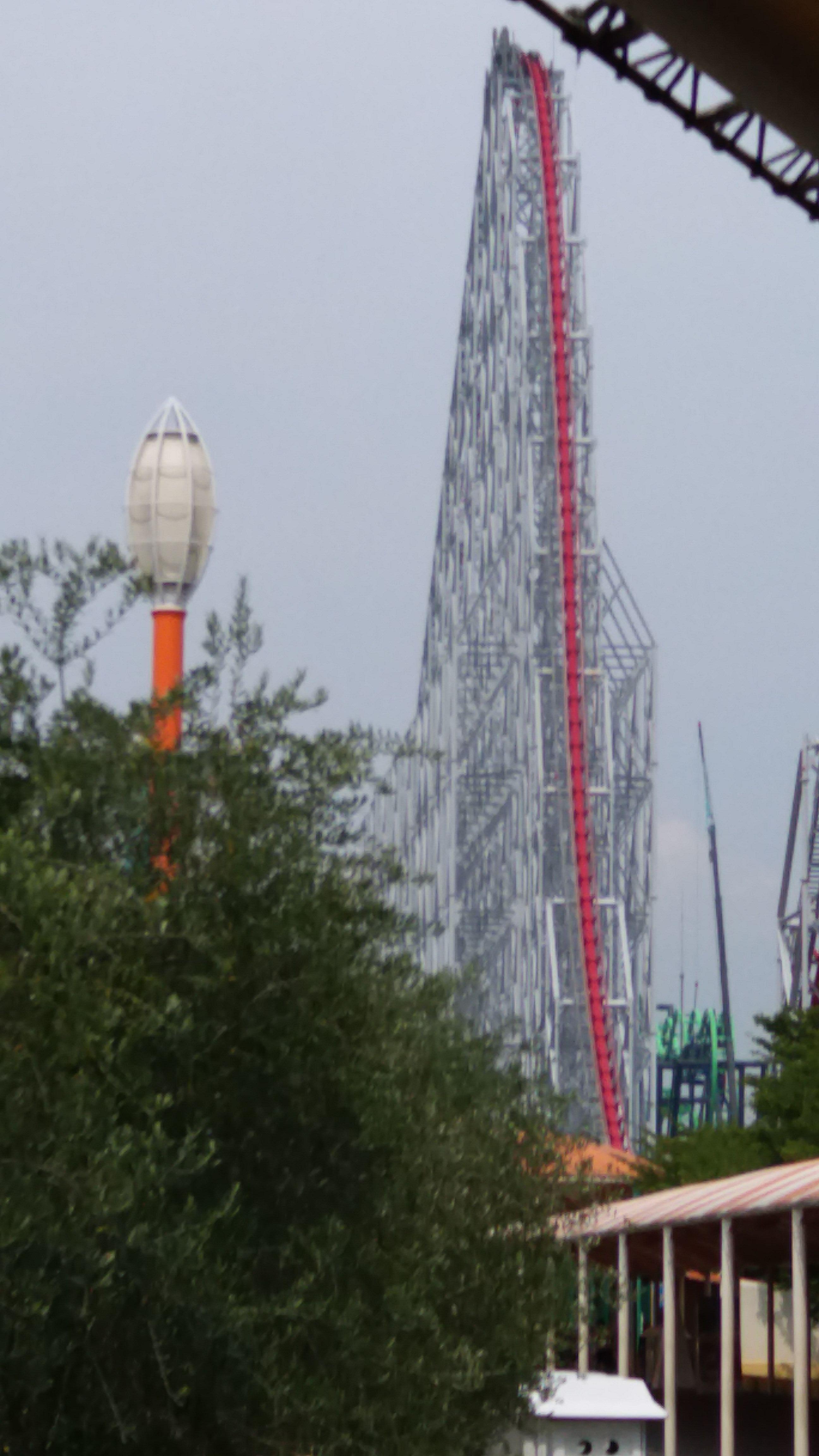 Steel Dragon 2000 Roller Coaster