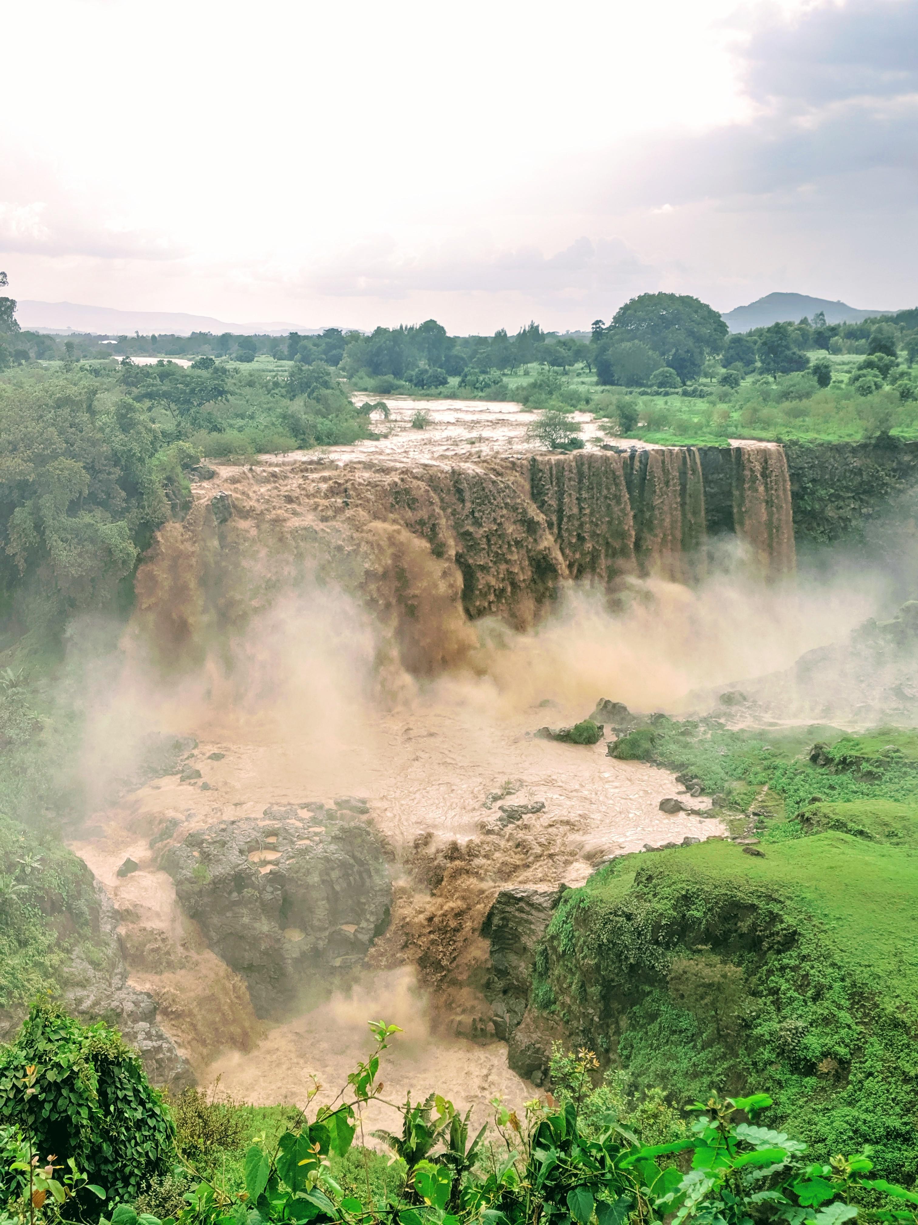 Blue Nile Falls in Bahir Dar, Ethiopia during the rainy season [OC