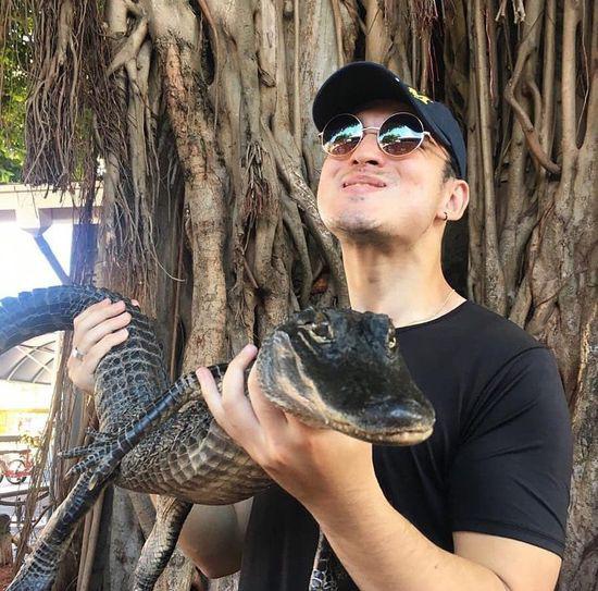 Glimpse Of Us Vibes! 🐊 : R/Joji
