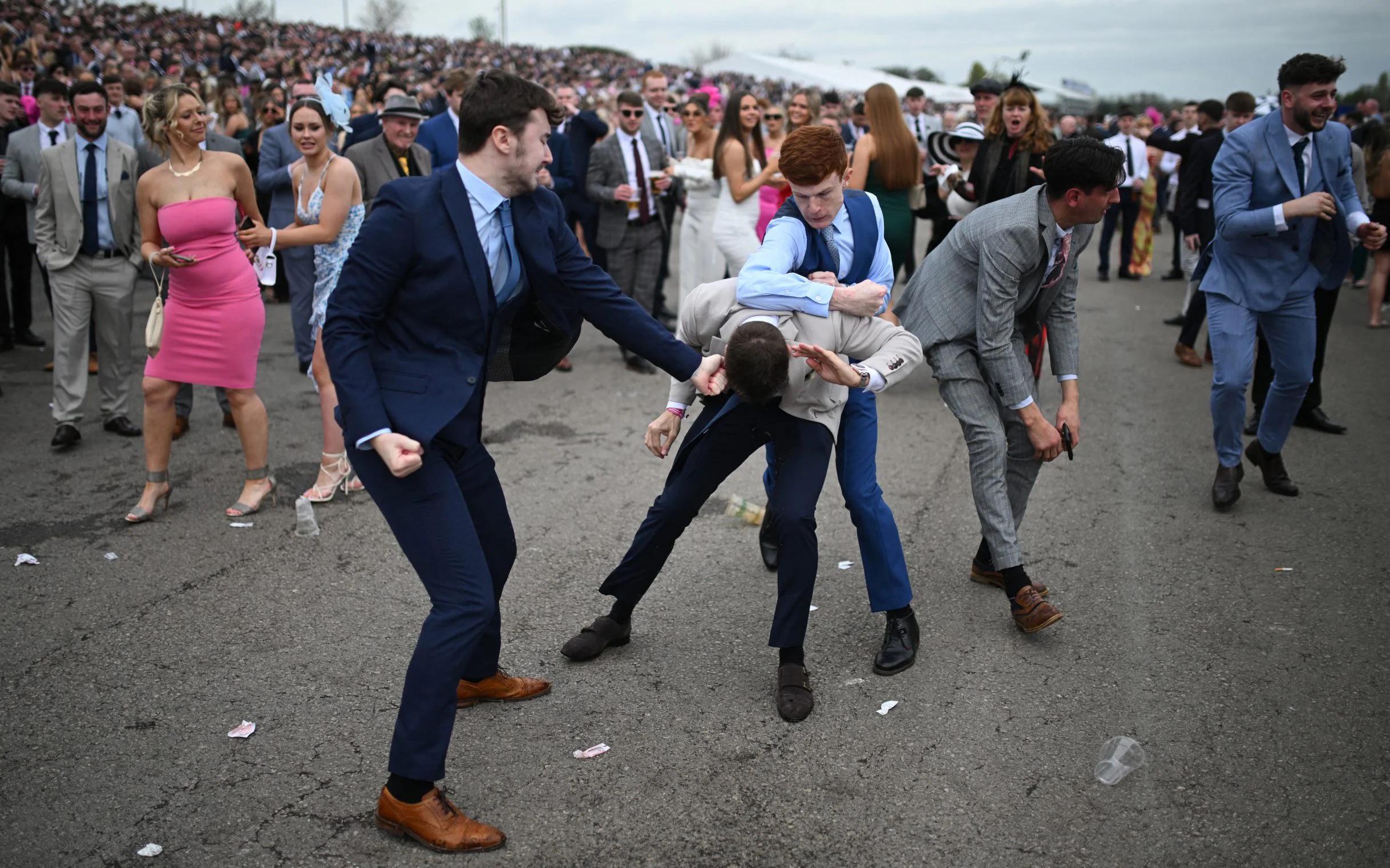 Brawl at a fancy British horse race r/pics