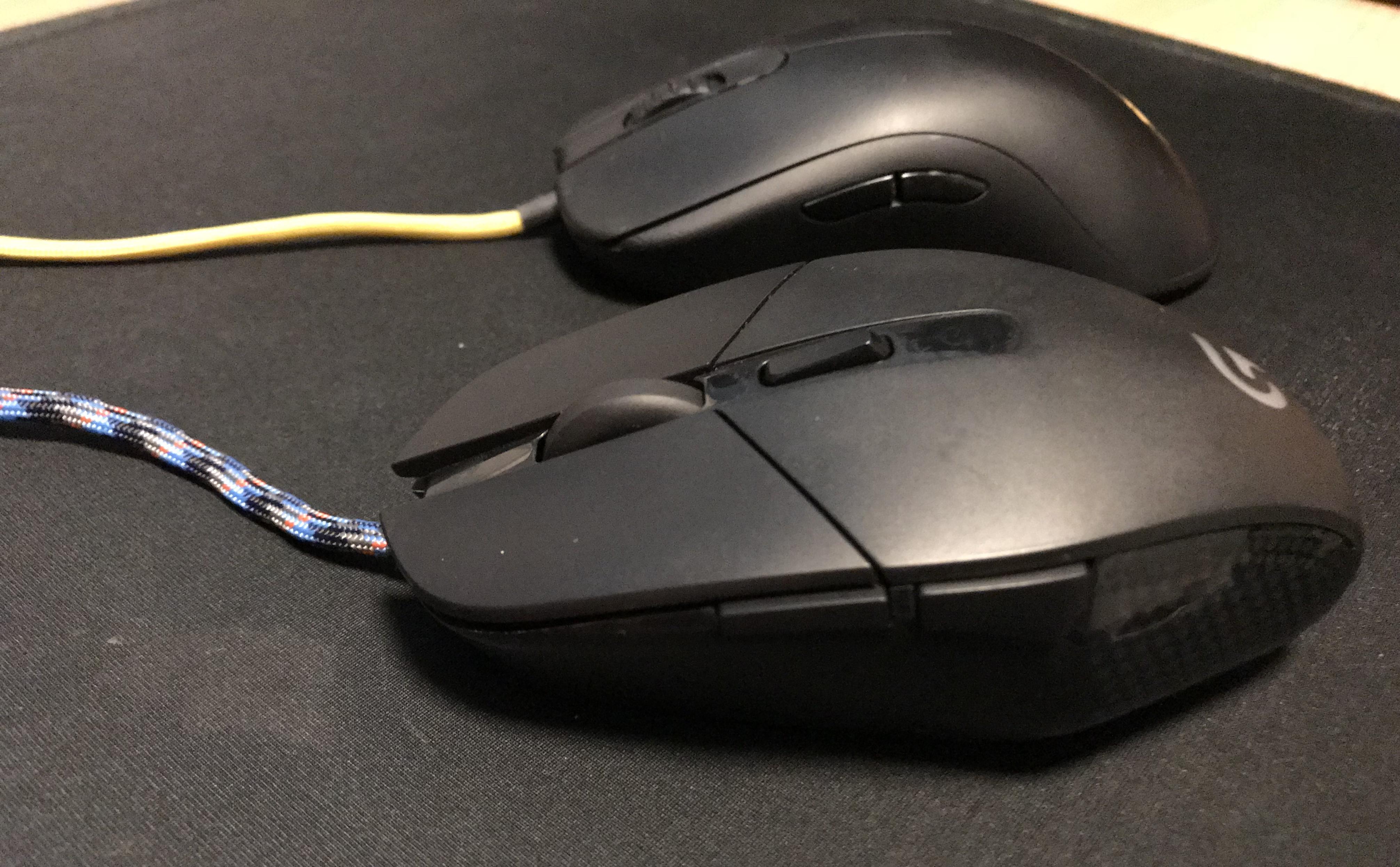 I tried my hand at Ceesa's paracord cable mod r/MouseReview