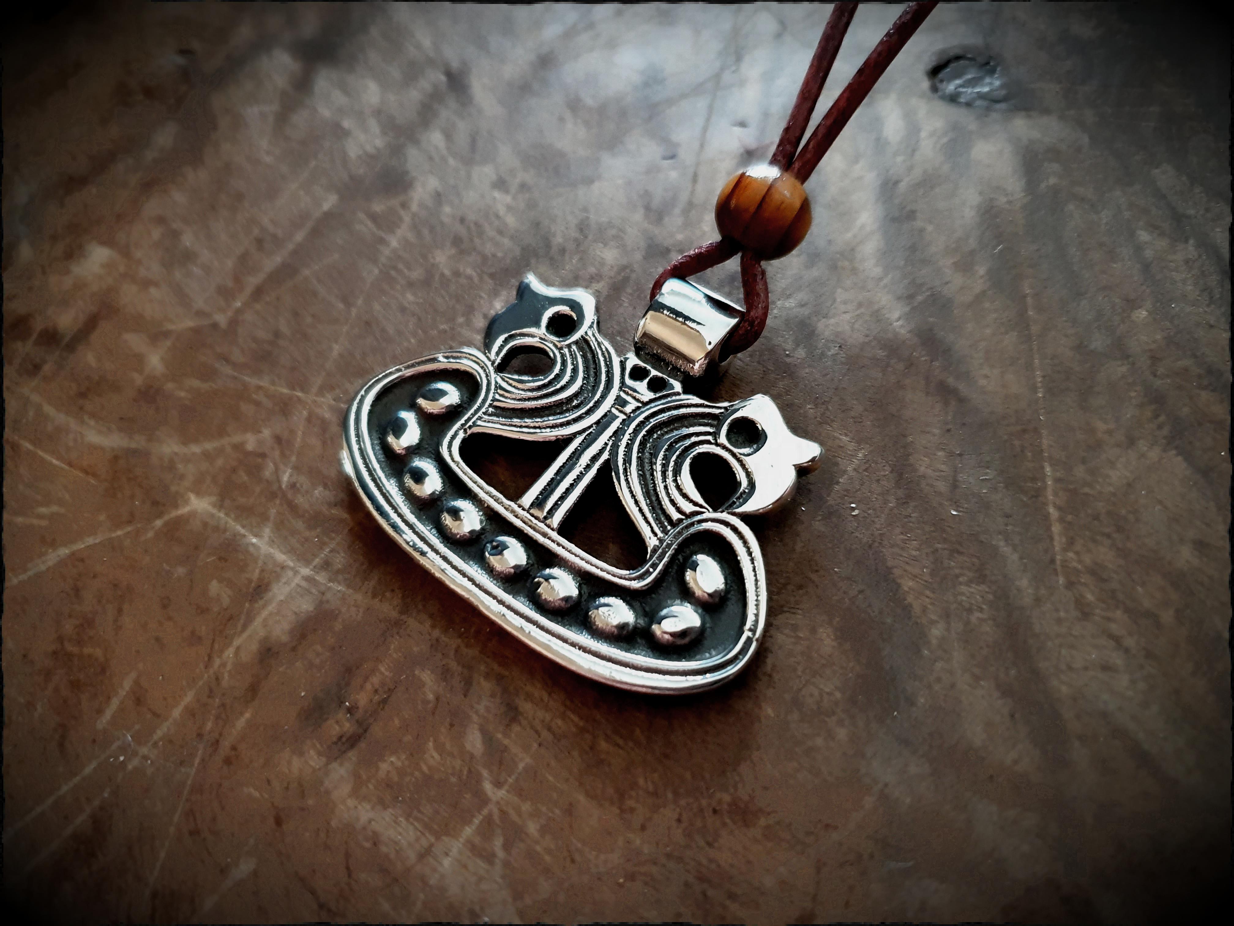 I recreate norse jewellery from museum artifacts, here's a longship