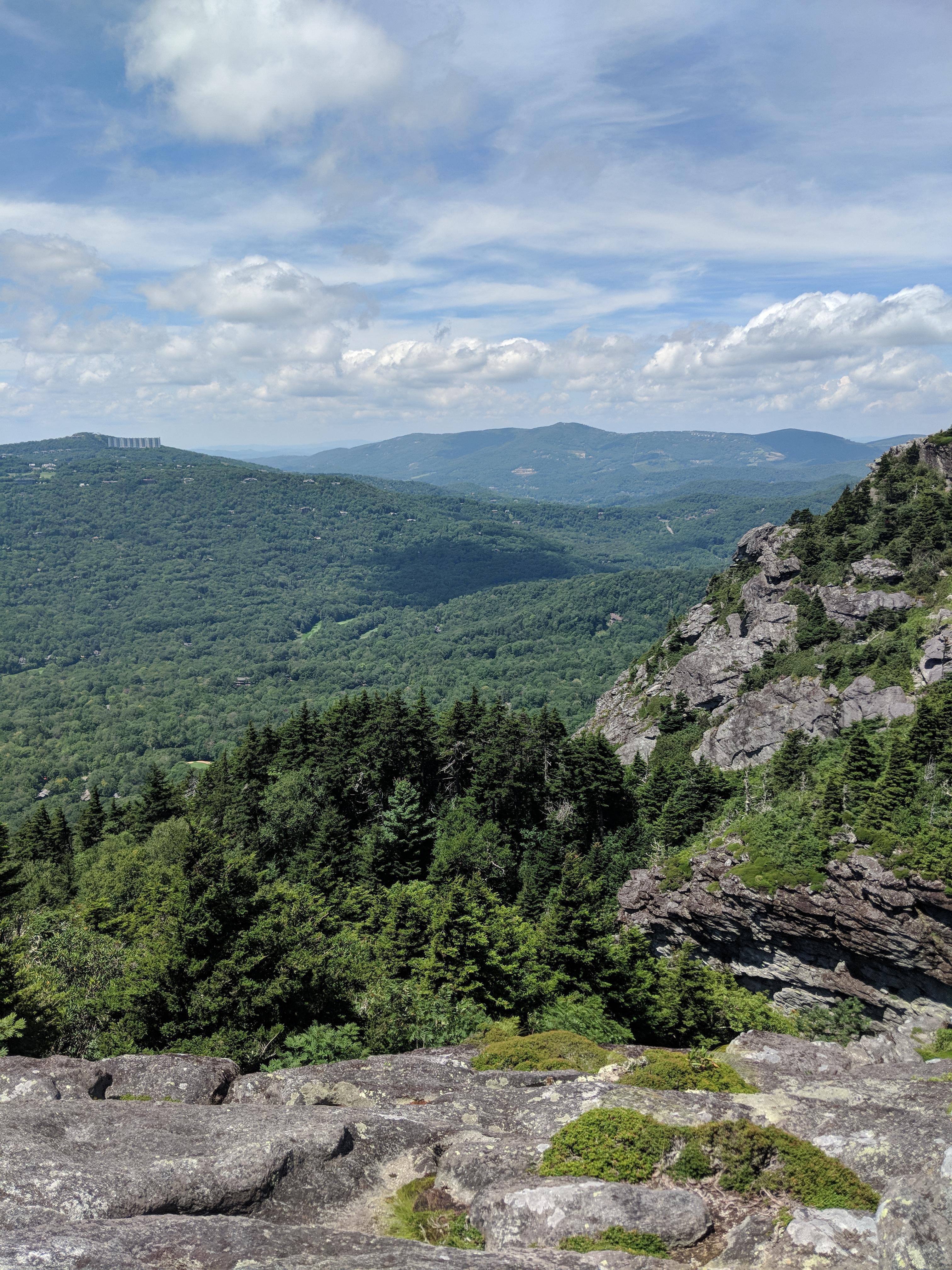 Grandfather mountain, North Carolina, USA r/pic