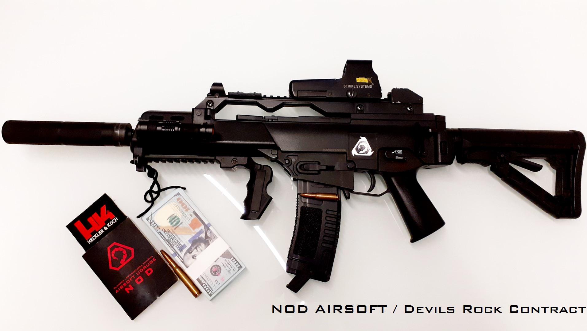 Pimped G36 with M4 mag adapter r/airsoft