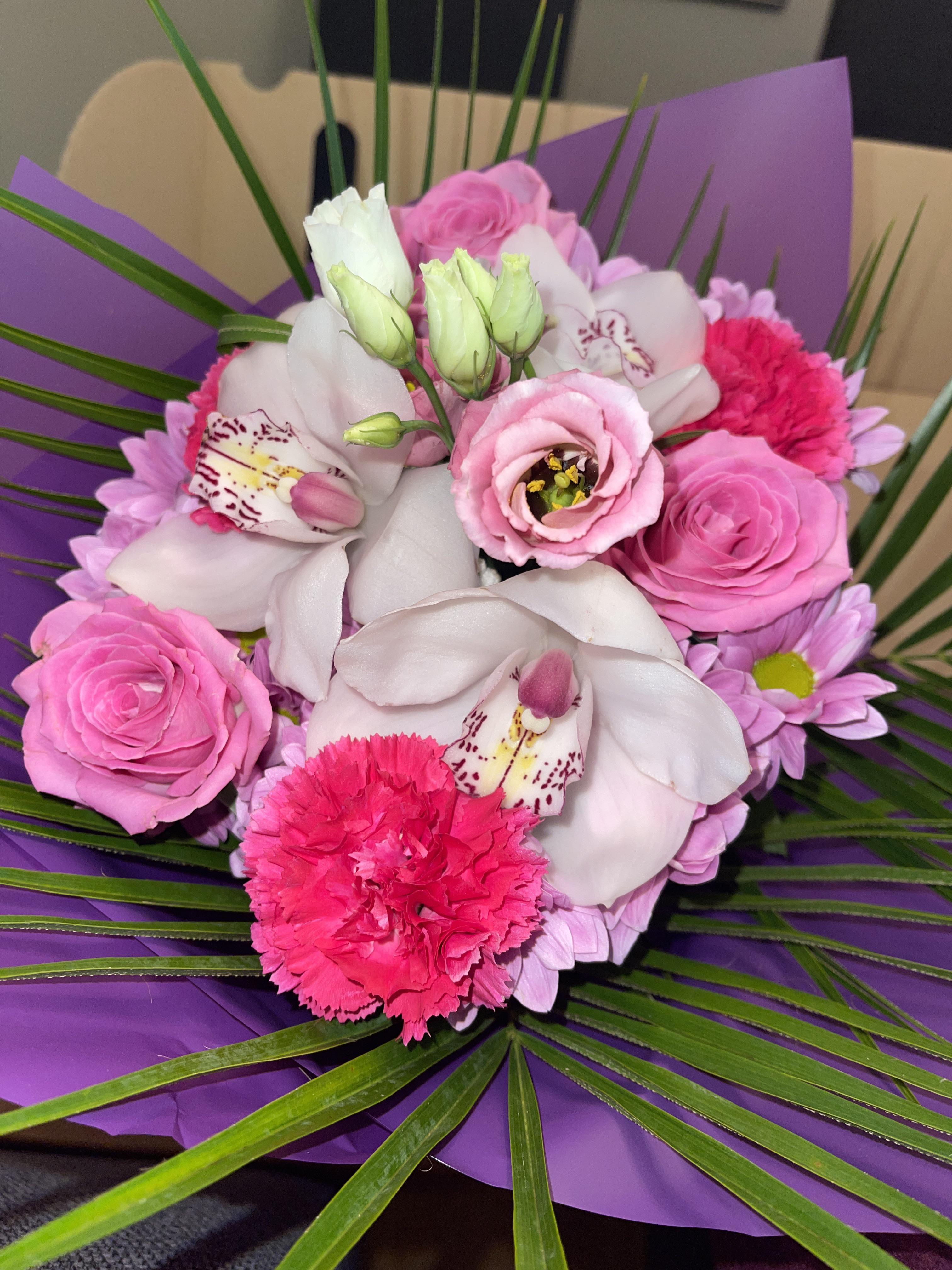 [TTM] The most beautiful bouquet. r/flowers