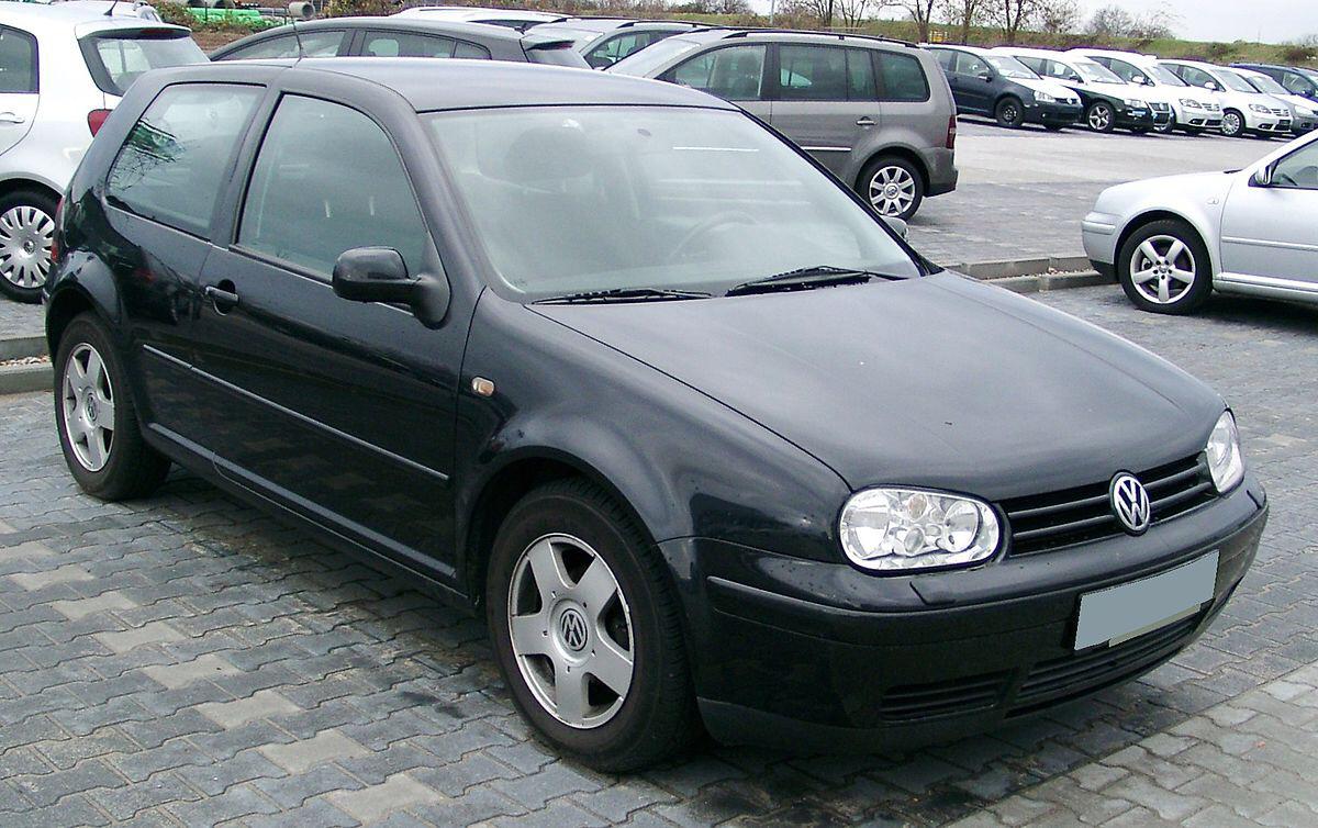 Volkswagen Golf Black 2001