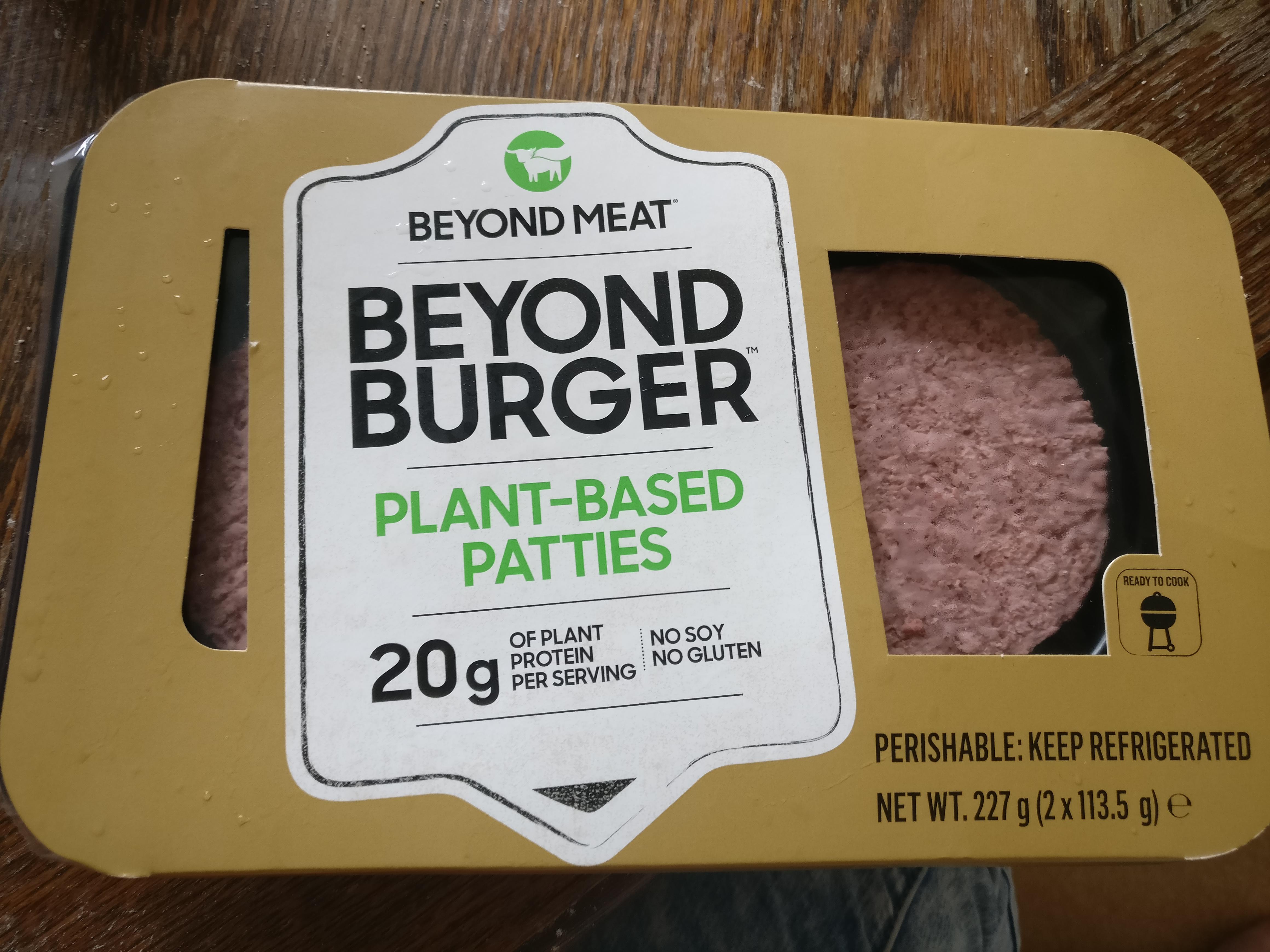 first time trying the beyond burger! found in coop in skåne, sweden r