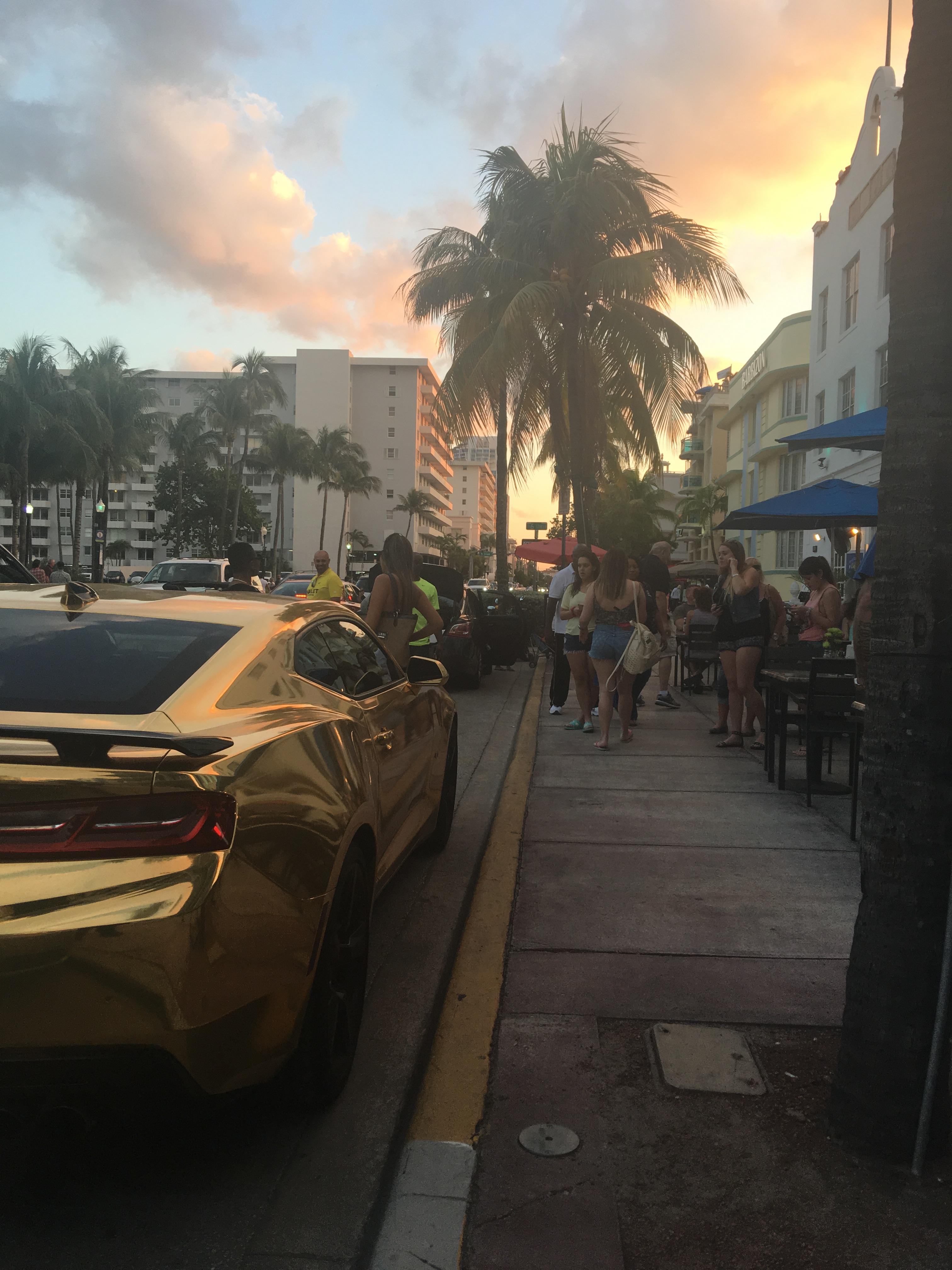 Real Life GTA Vice City r/GTA