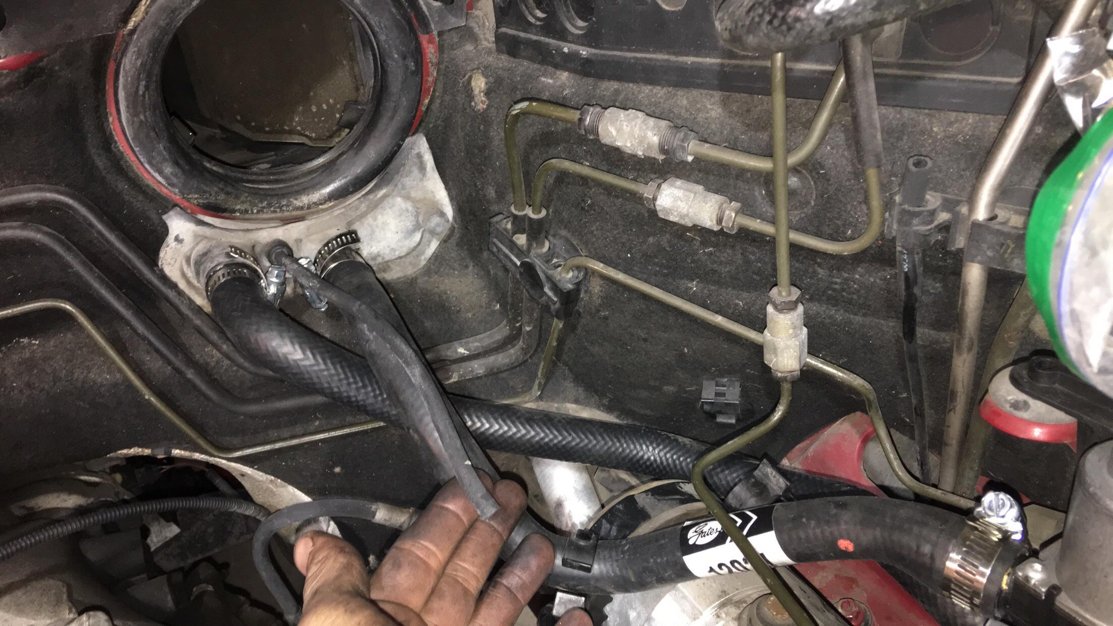 Need help identifying this vacuum line! 2001 525i r/e39