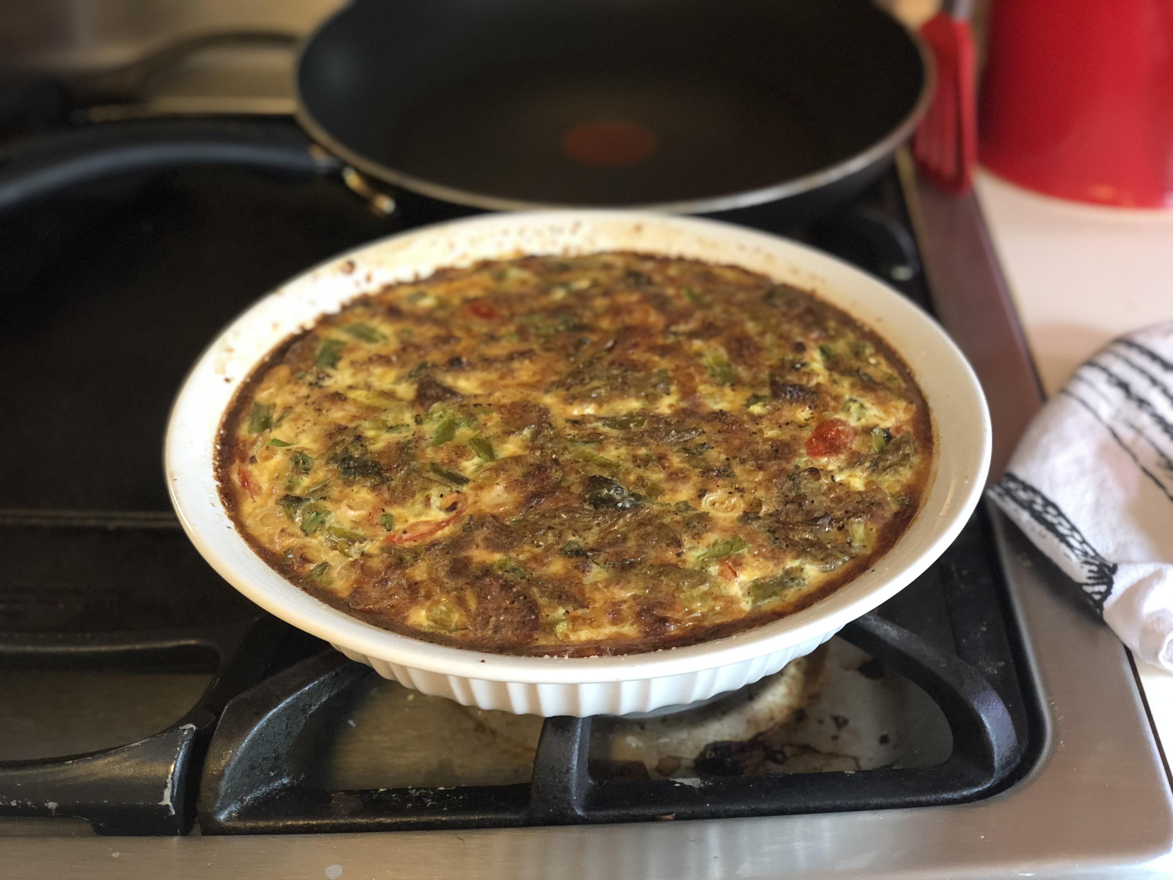 [homemade] kitchen sink crustless quiche with asparagus, roast potatoes