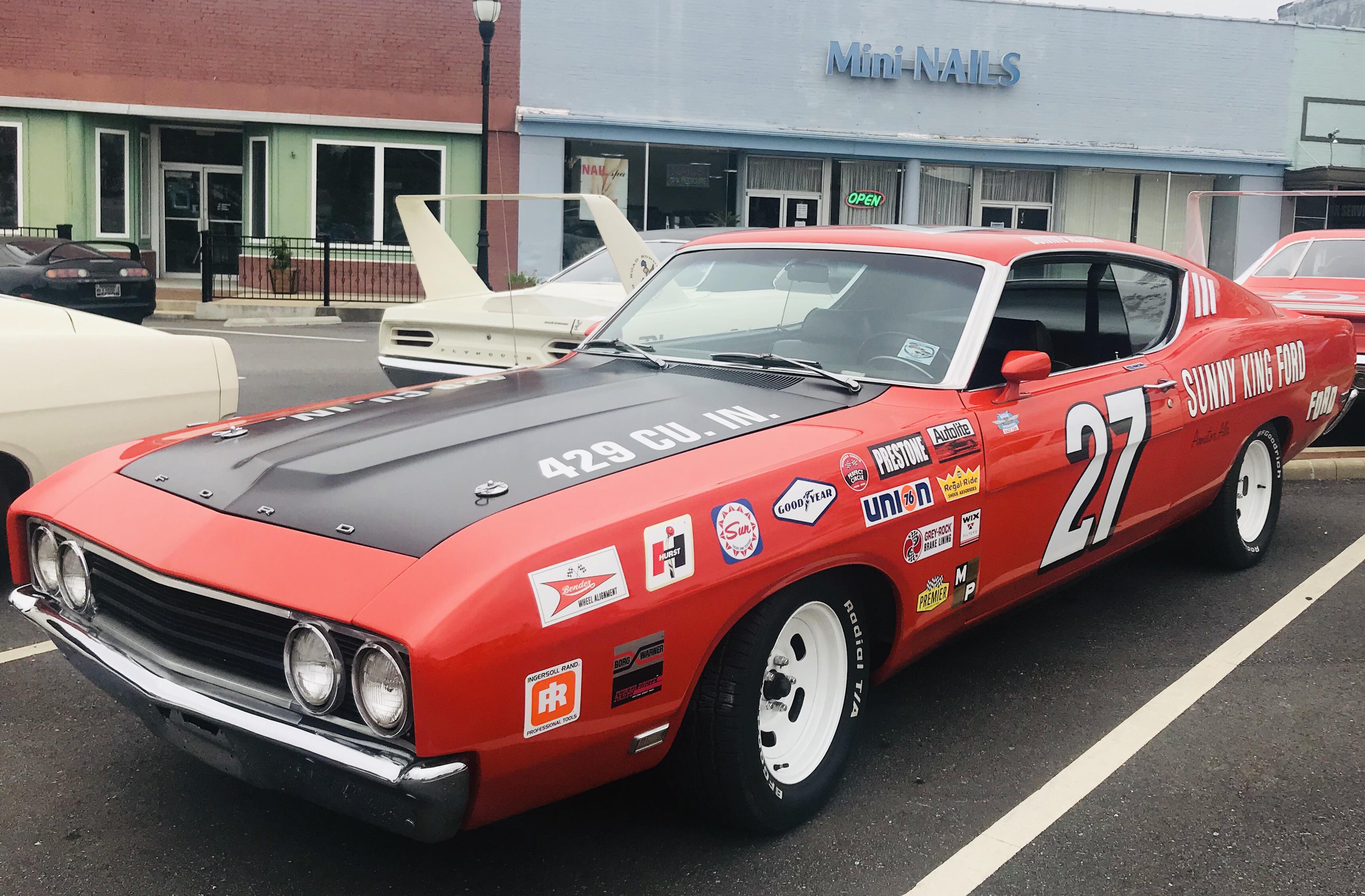 Another shot from Alexander City, AL. today. Torino Talladega. r/carporn