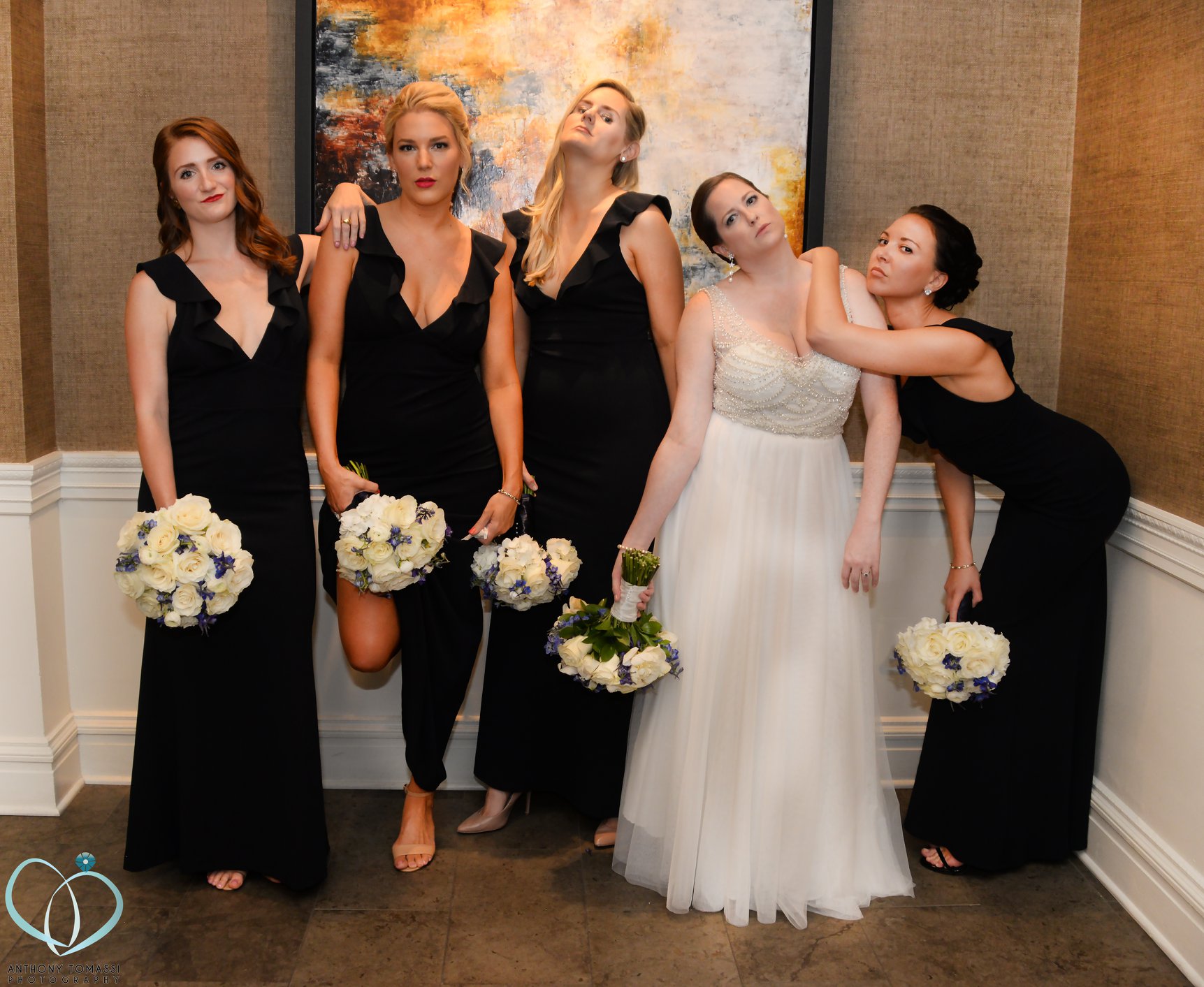 Bridesmaids Movie Photo Shot Idea for Wedding r/weddingplanning