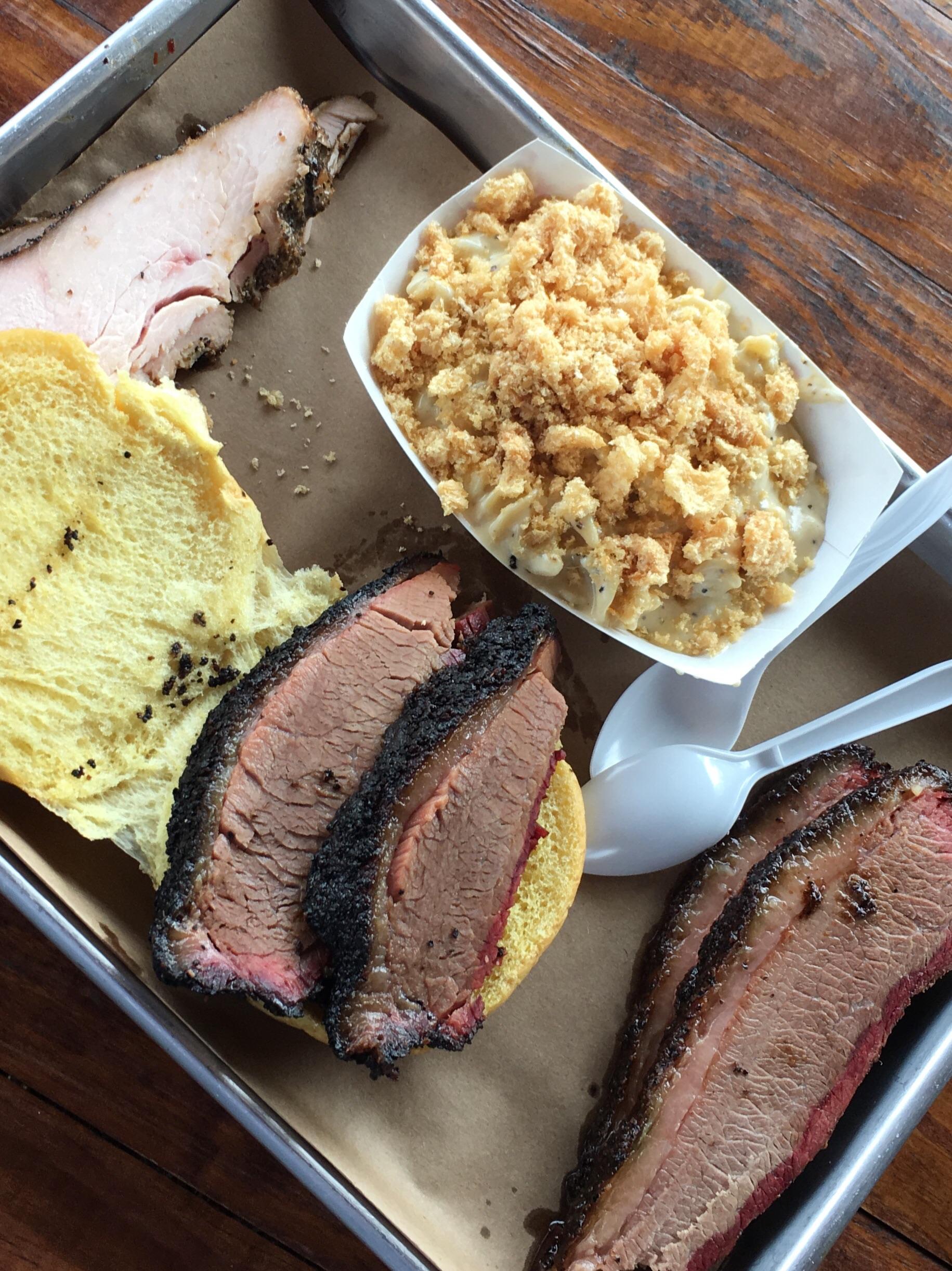 Central Texas Style BBQ 2M BBQ (San Antonio) r/BBQ