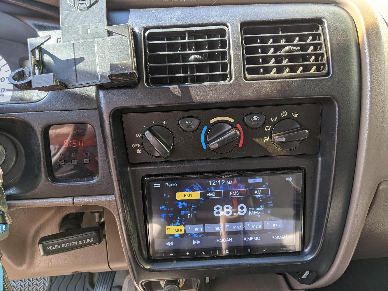 1rst Gen Alpine iLXW650 install