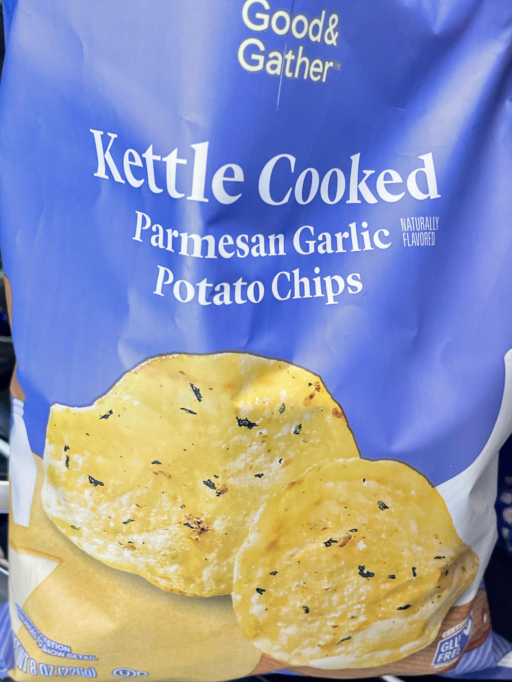 Kettle cooked Parmesan 🧀 garlic 🧄 chips r/chips