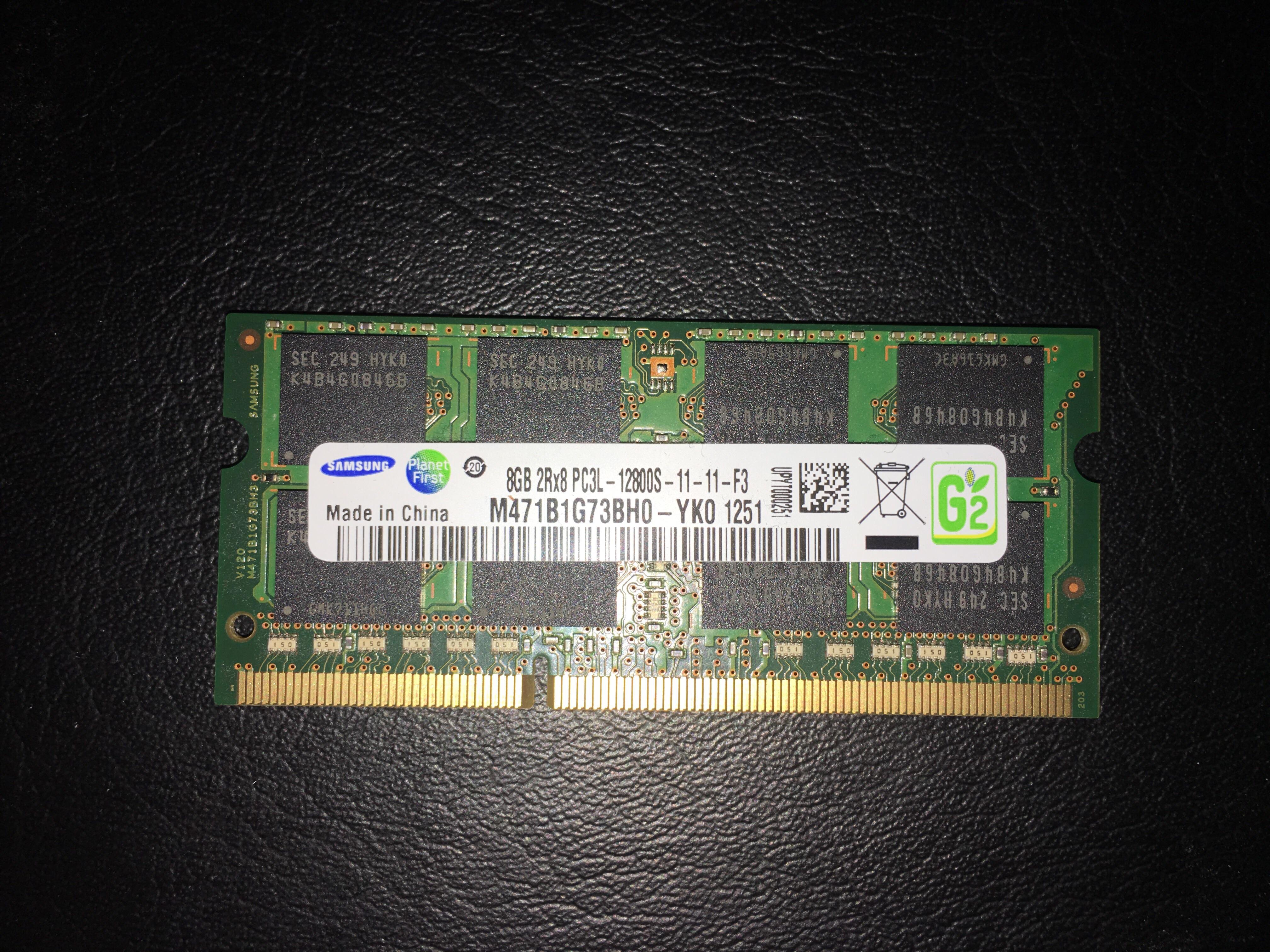What type of RAM is this? Trying to install my old laptop's RAM into my