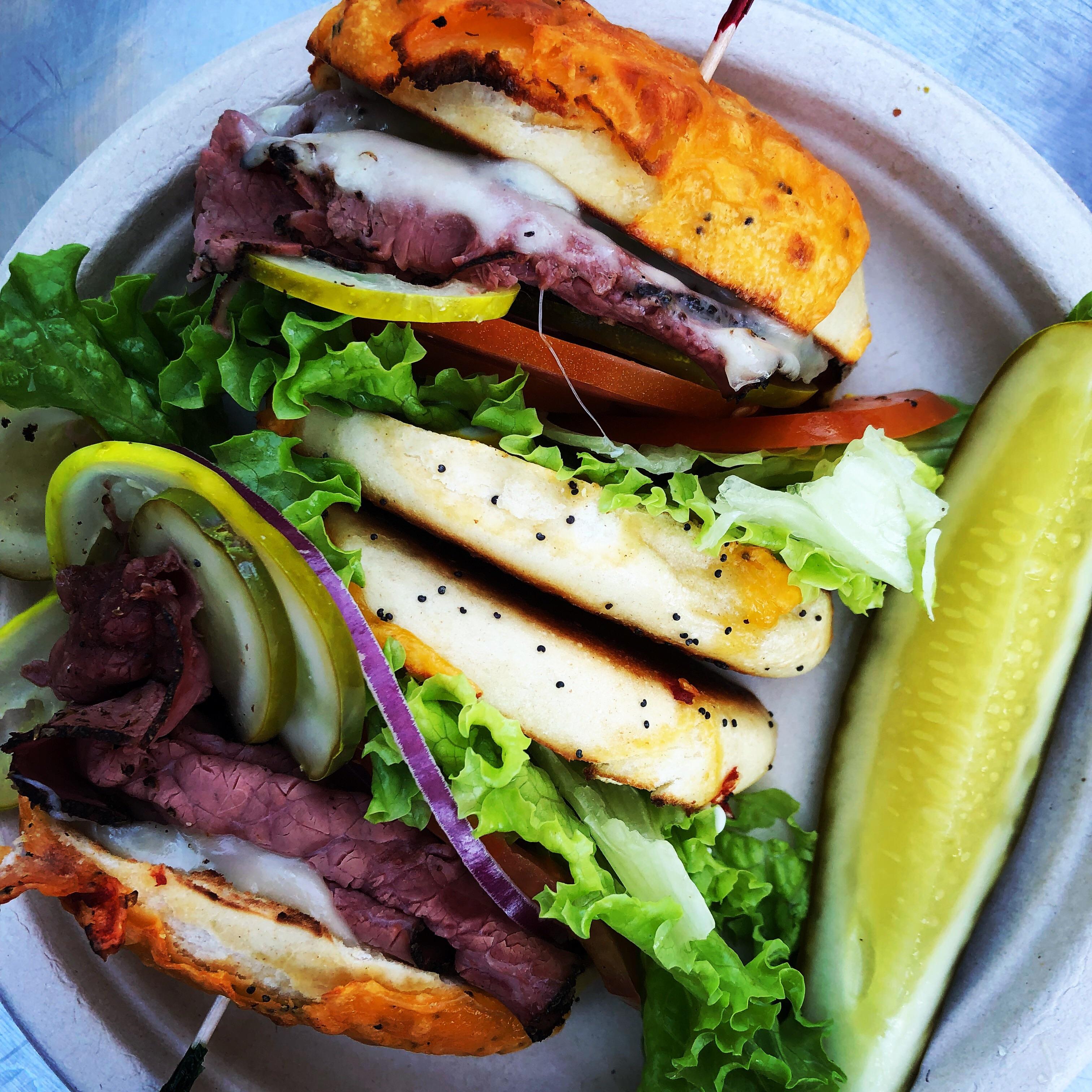 [I Ate] Cheese Bagel with Pastrami r/food