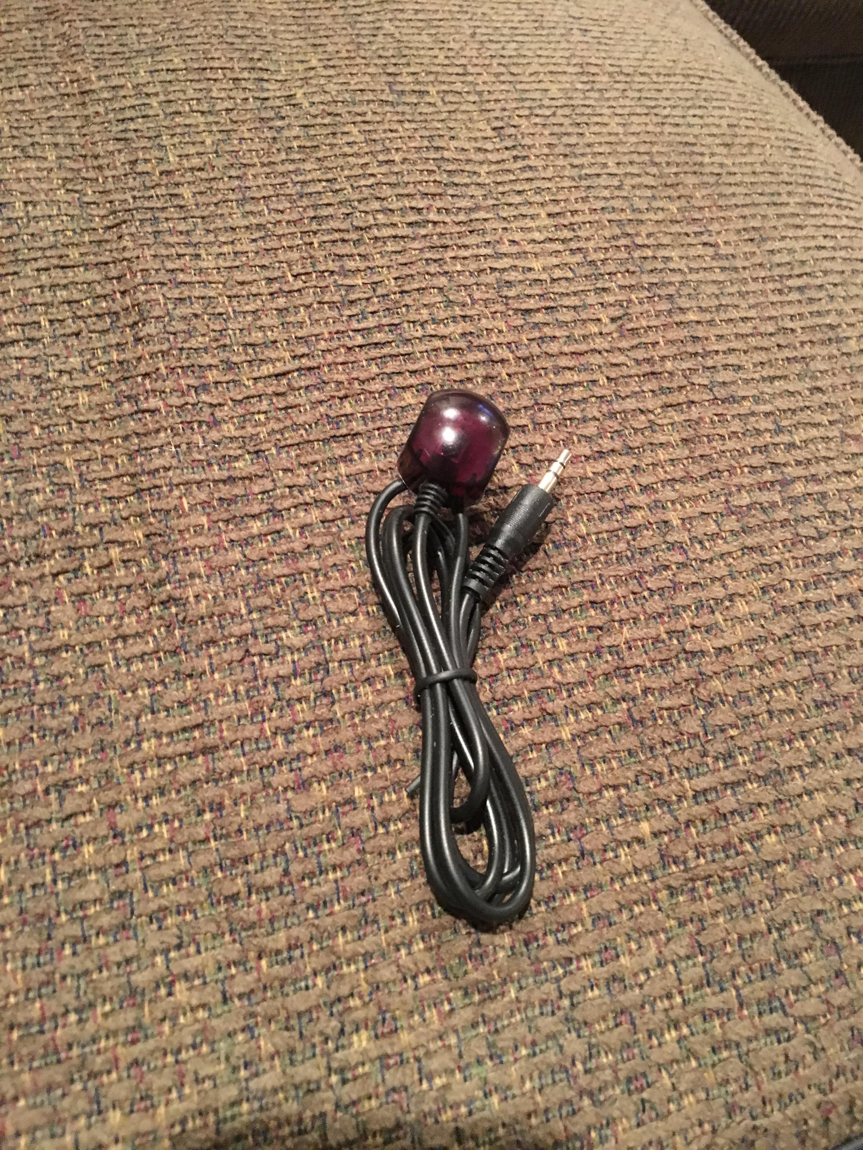 my grandfather found this... has a 3.5 mm jack but doesn't do anything