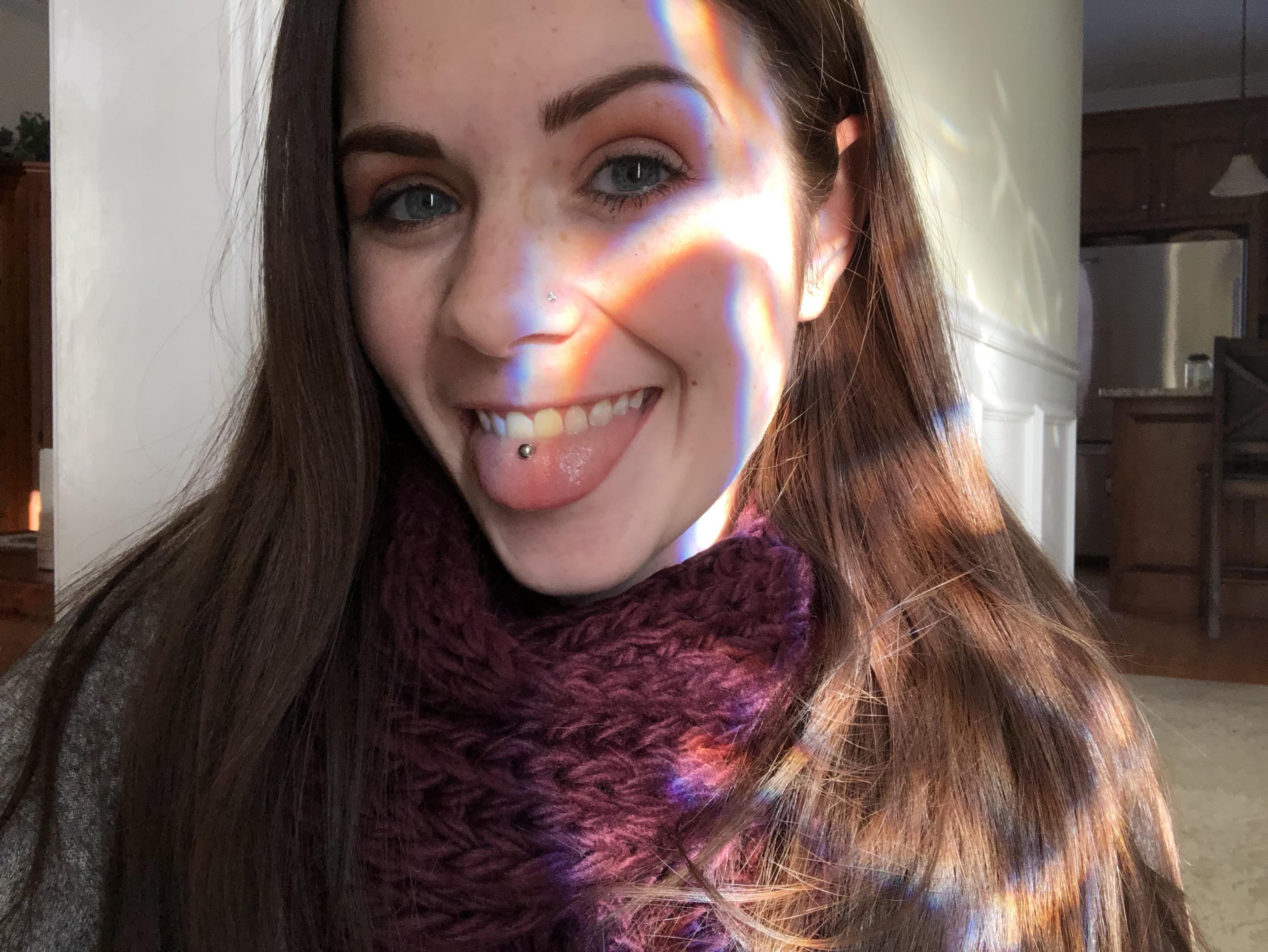 Tongue piercing done at Stingray in Boston 💫 r/piercing