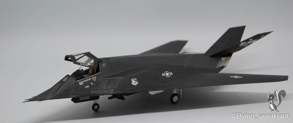 F117 Nighthawk "The toxic Avenger" Operation Desert storm Jan. 1991 (Hasegawa 1/72) r