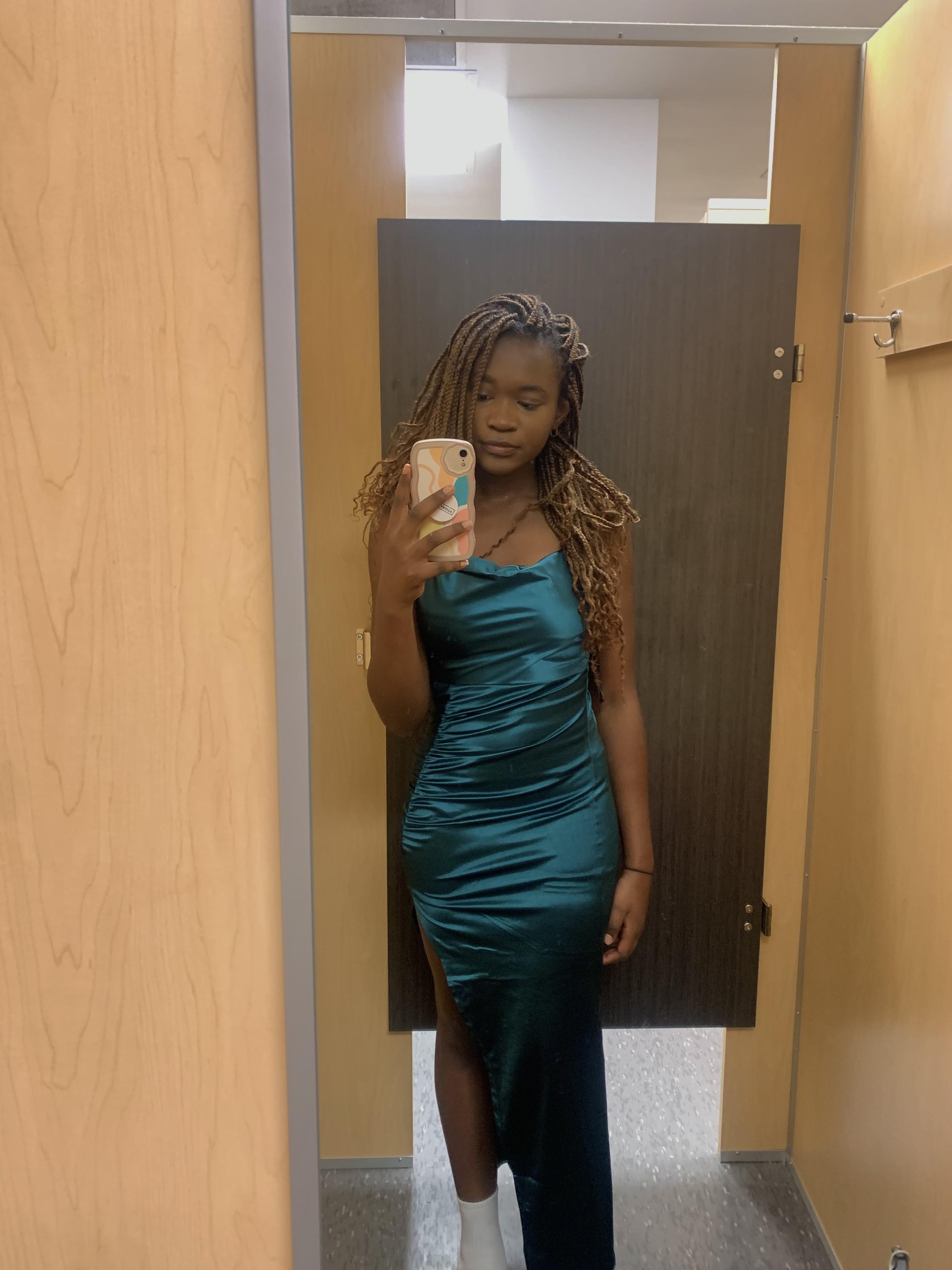 dressing room selfies pics | Dresses Images 2025