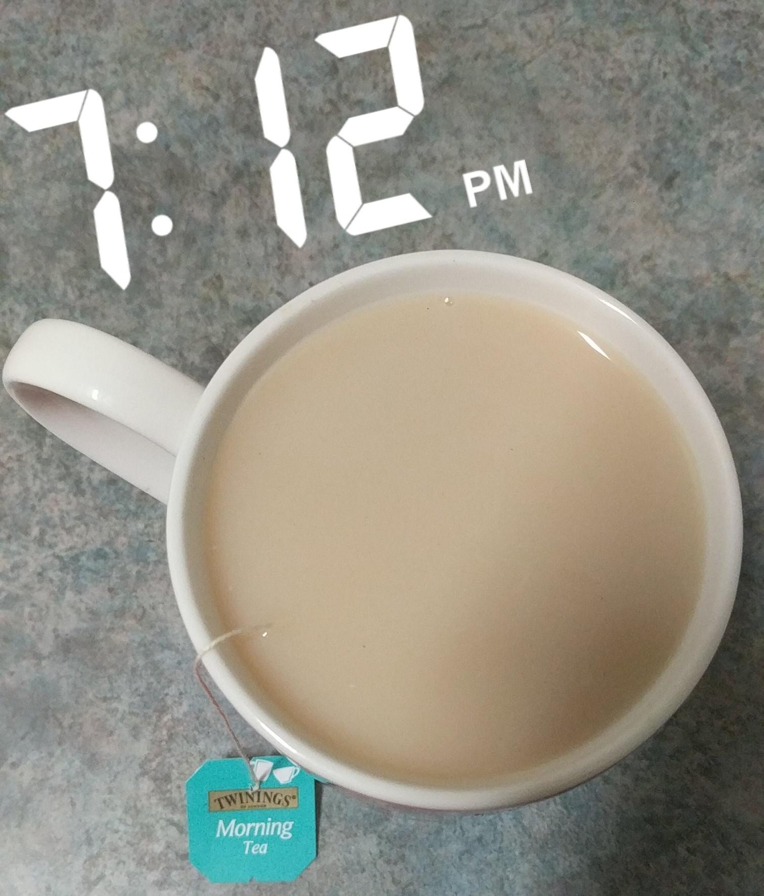 Drinking morning tea... At night 😱😱 r/madlads