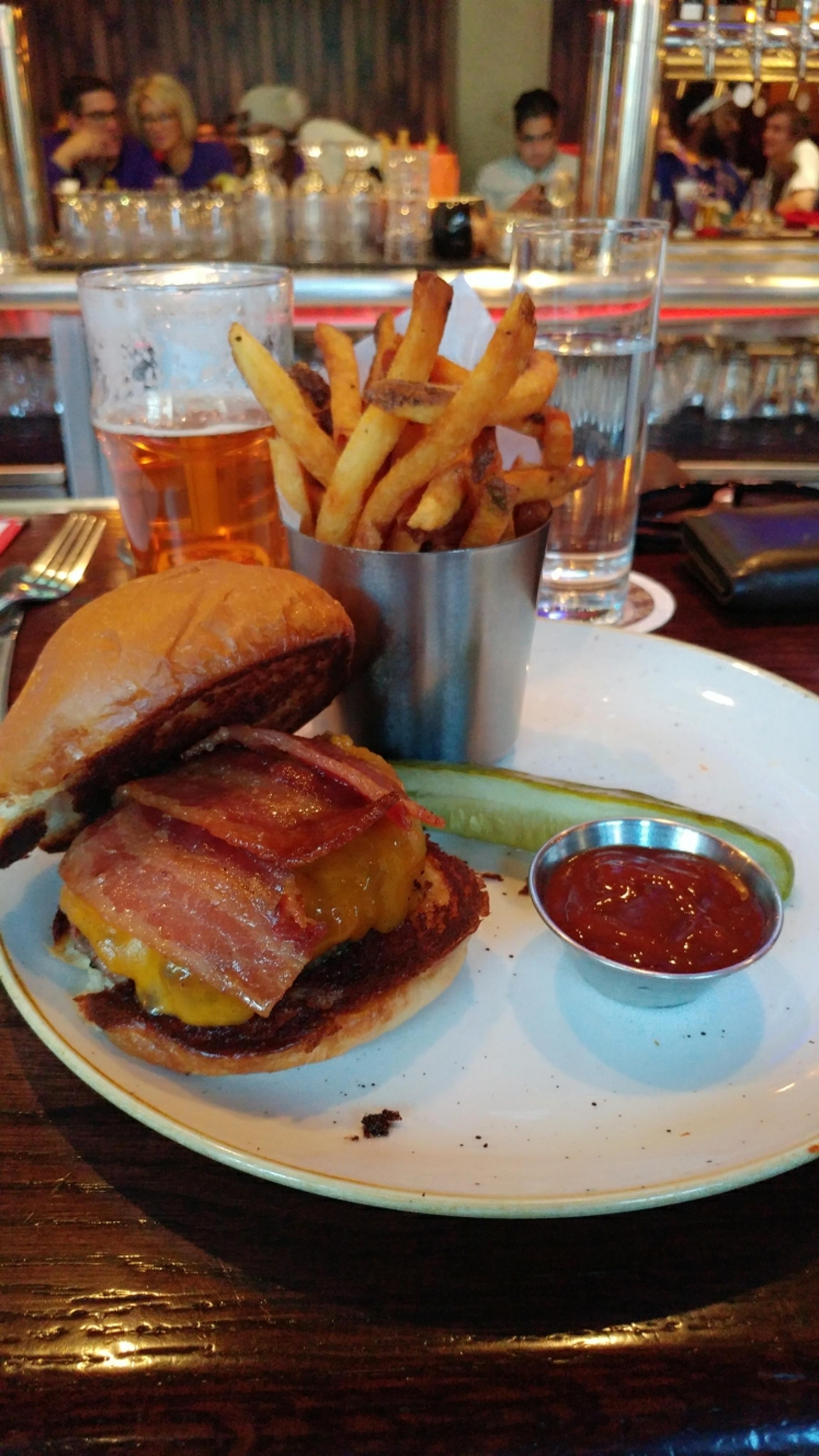 60/40 Burger Red Cow Minneapolis, MN r/burgers