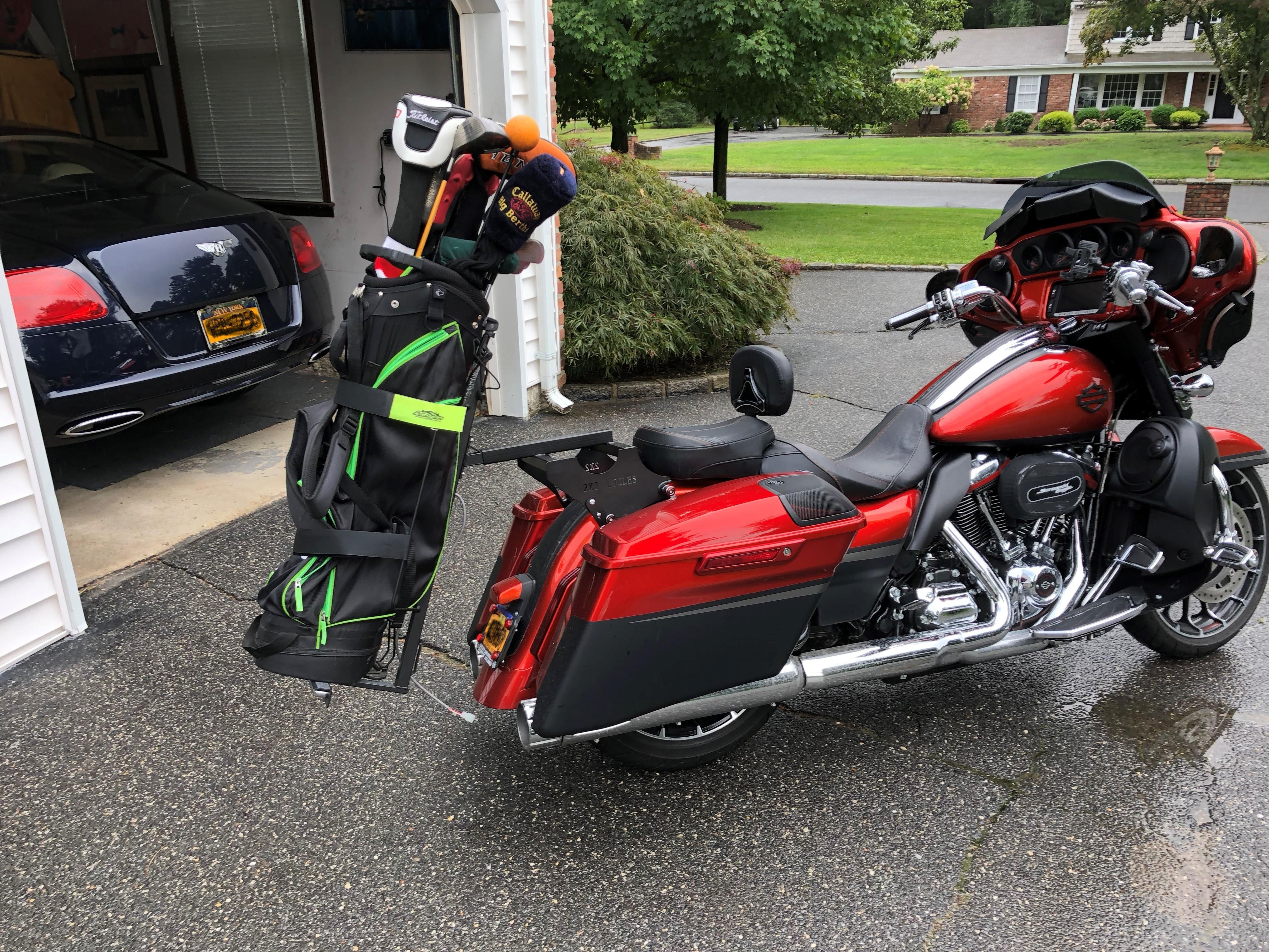 Taking the scooter to the golf course r/Harley