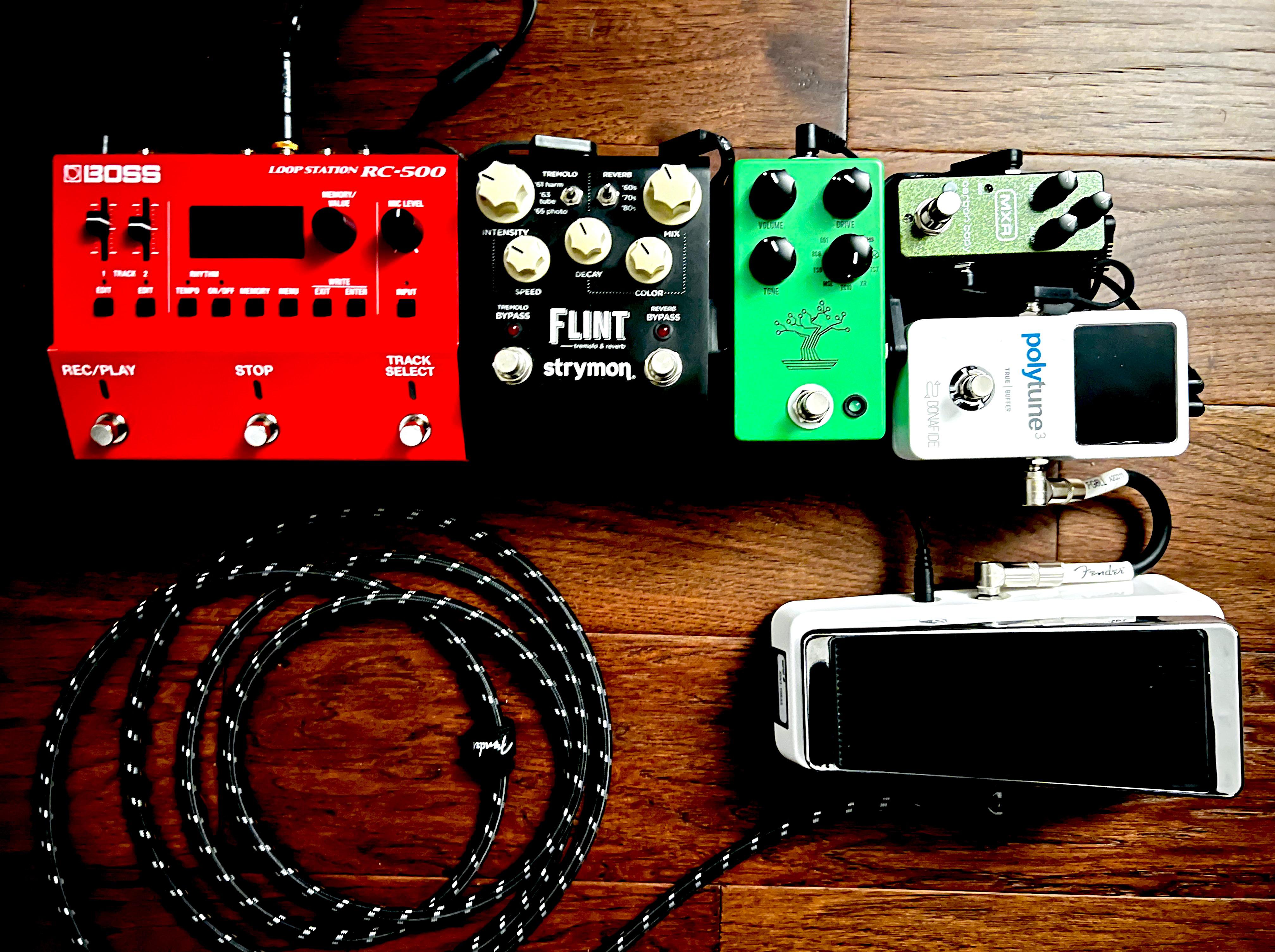 Minimalist Pedalboard r/guitarpedals