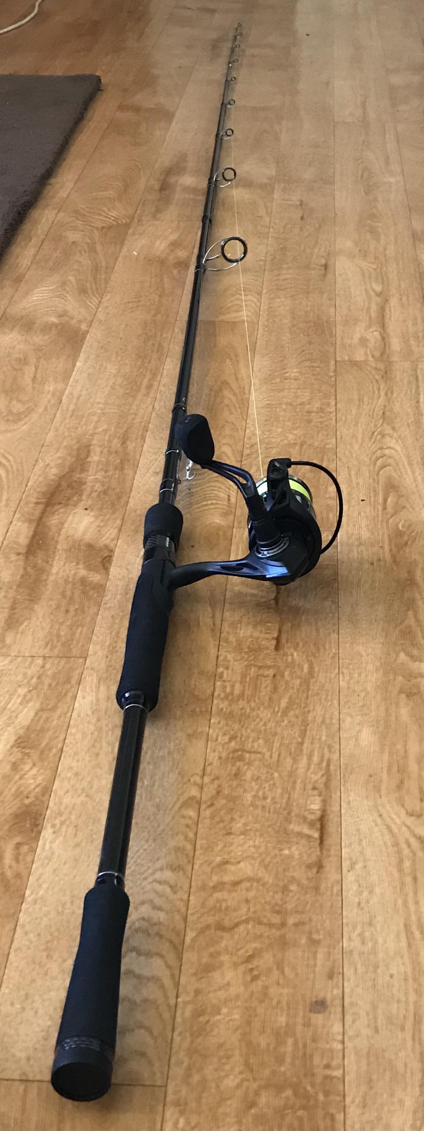 My new 9’ 68kg shimano cranx spin rod. Paired with my old manic 4000