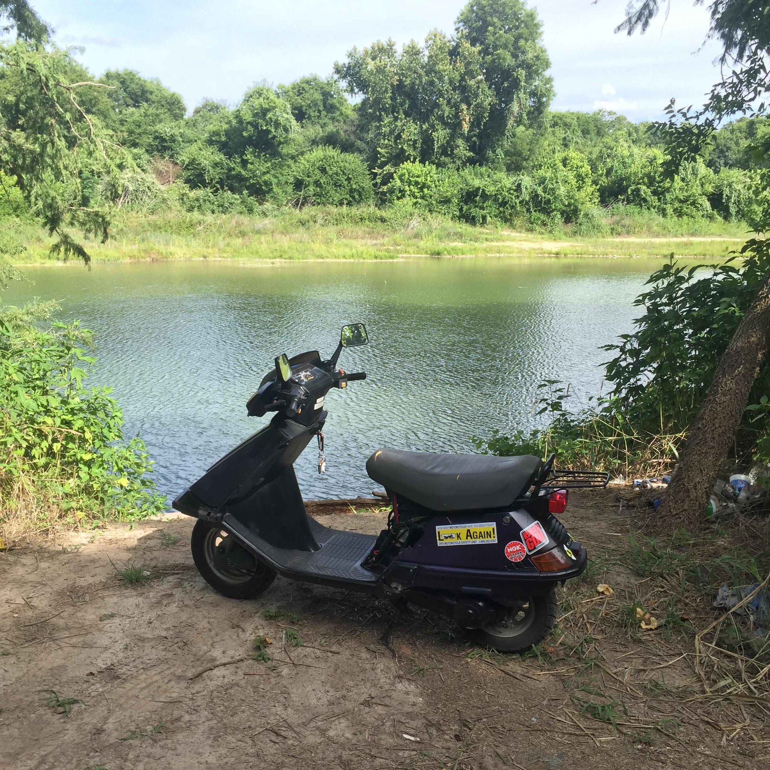 my 2006 honda elite 80 riverside in San Marcos, TX scooters