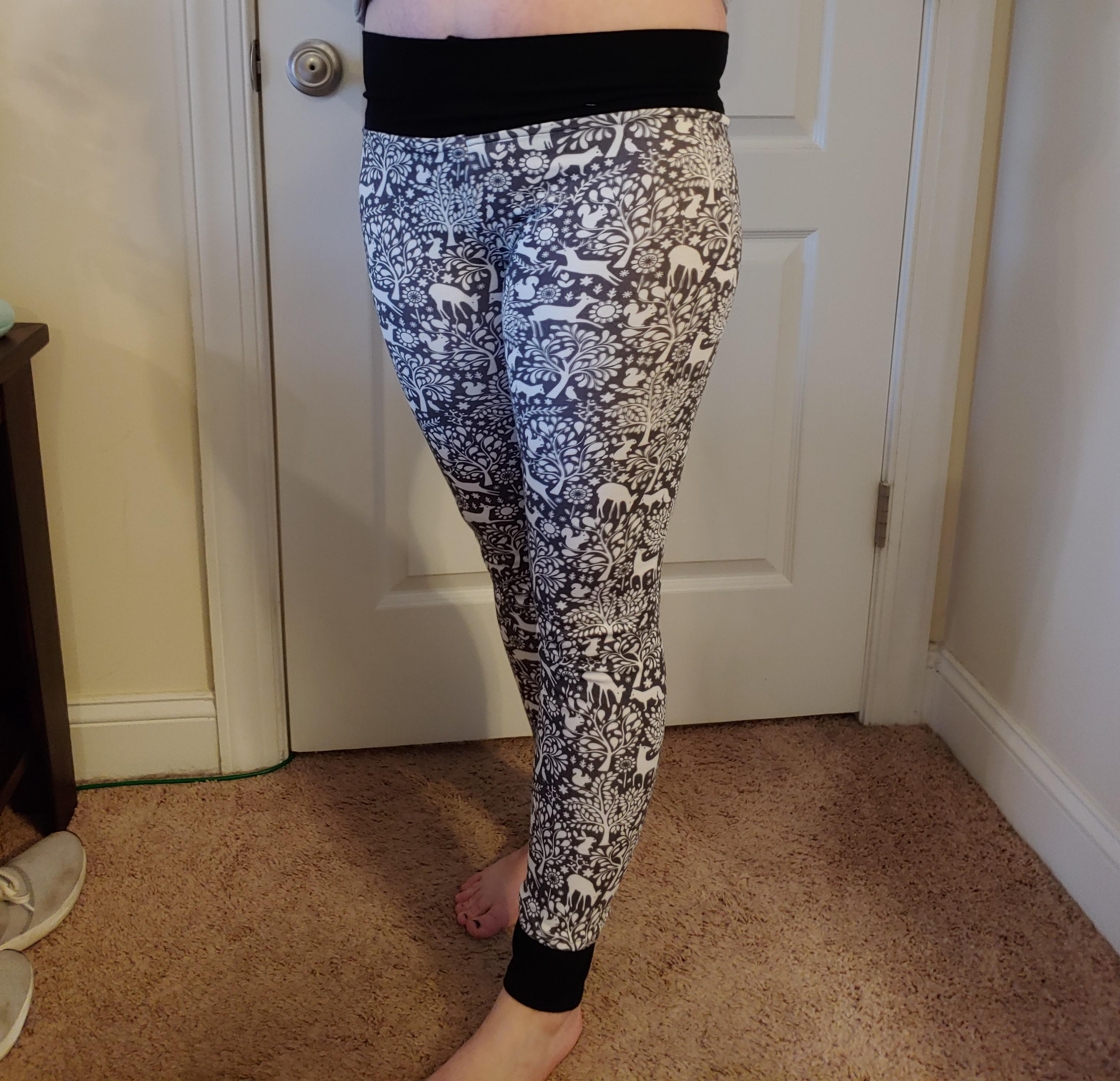 I made pants! Based off of another pair I owned. Saw the fabric in the
