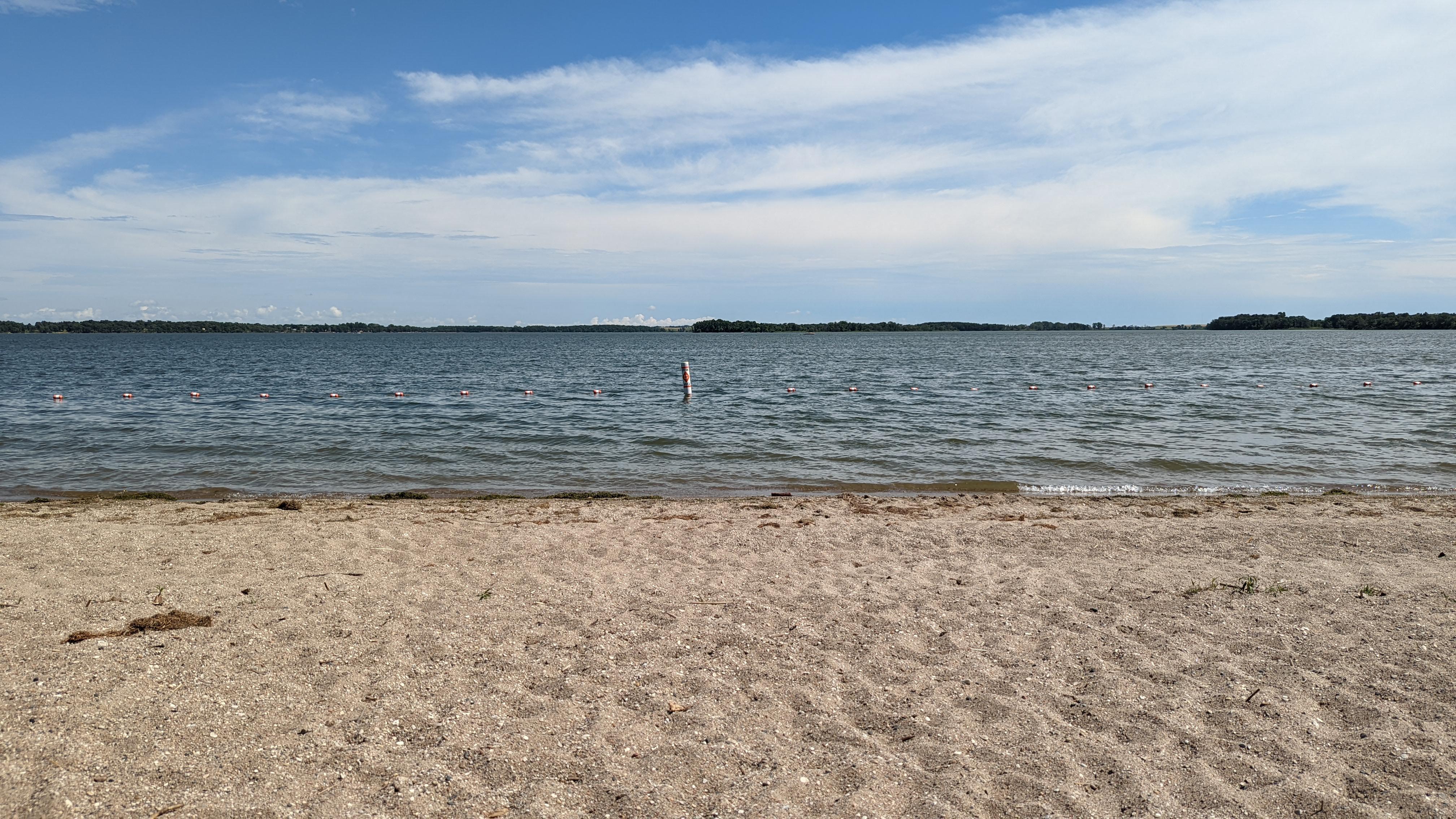 Roy Lake, SD r/Outdoors