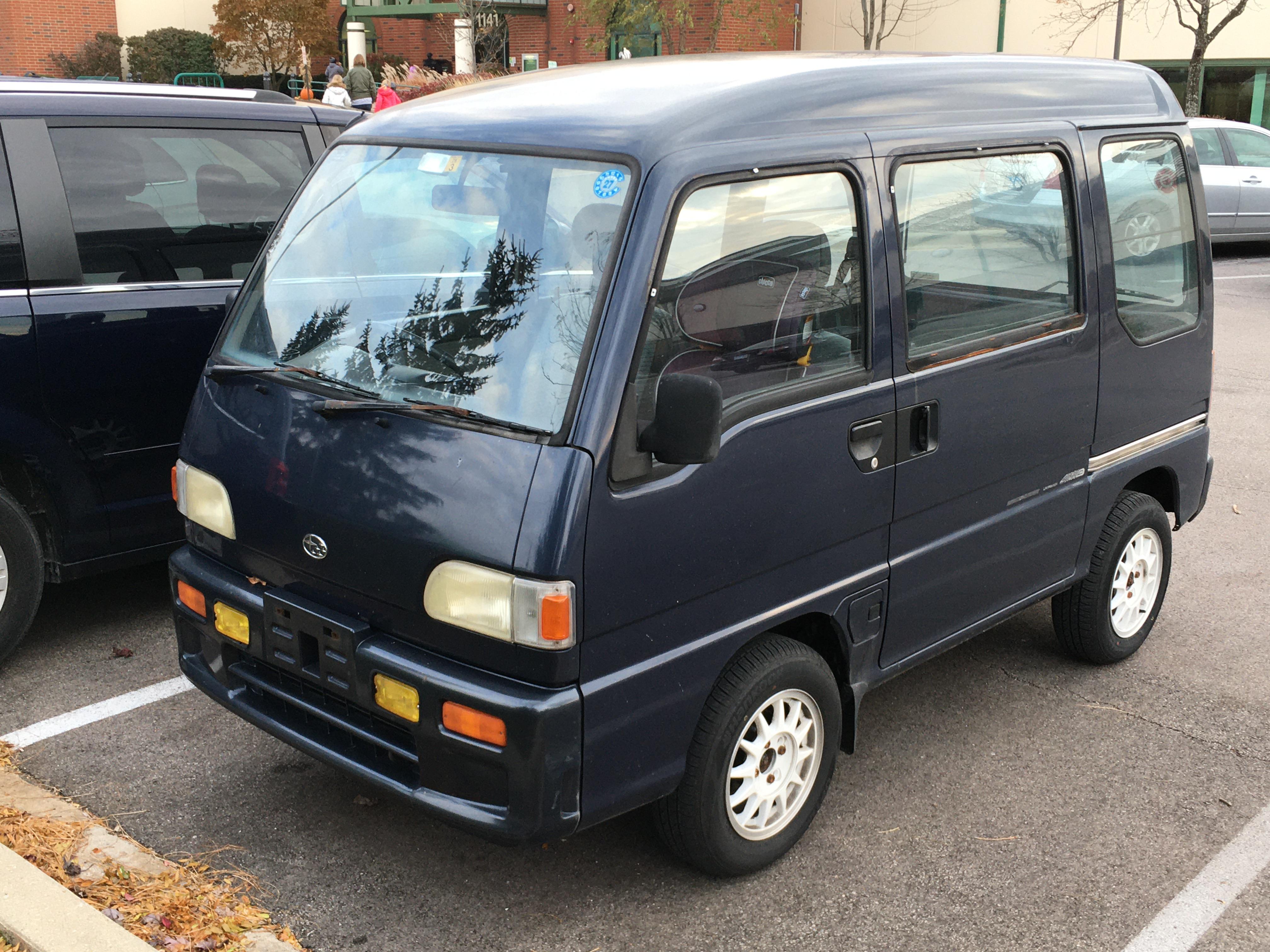 Spotted! Subaru Sambar Try XS. Hello Shortbus! : r/subaru