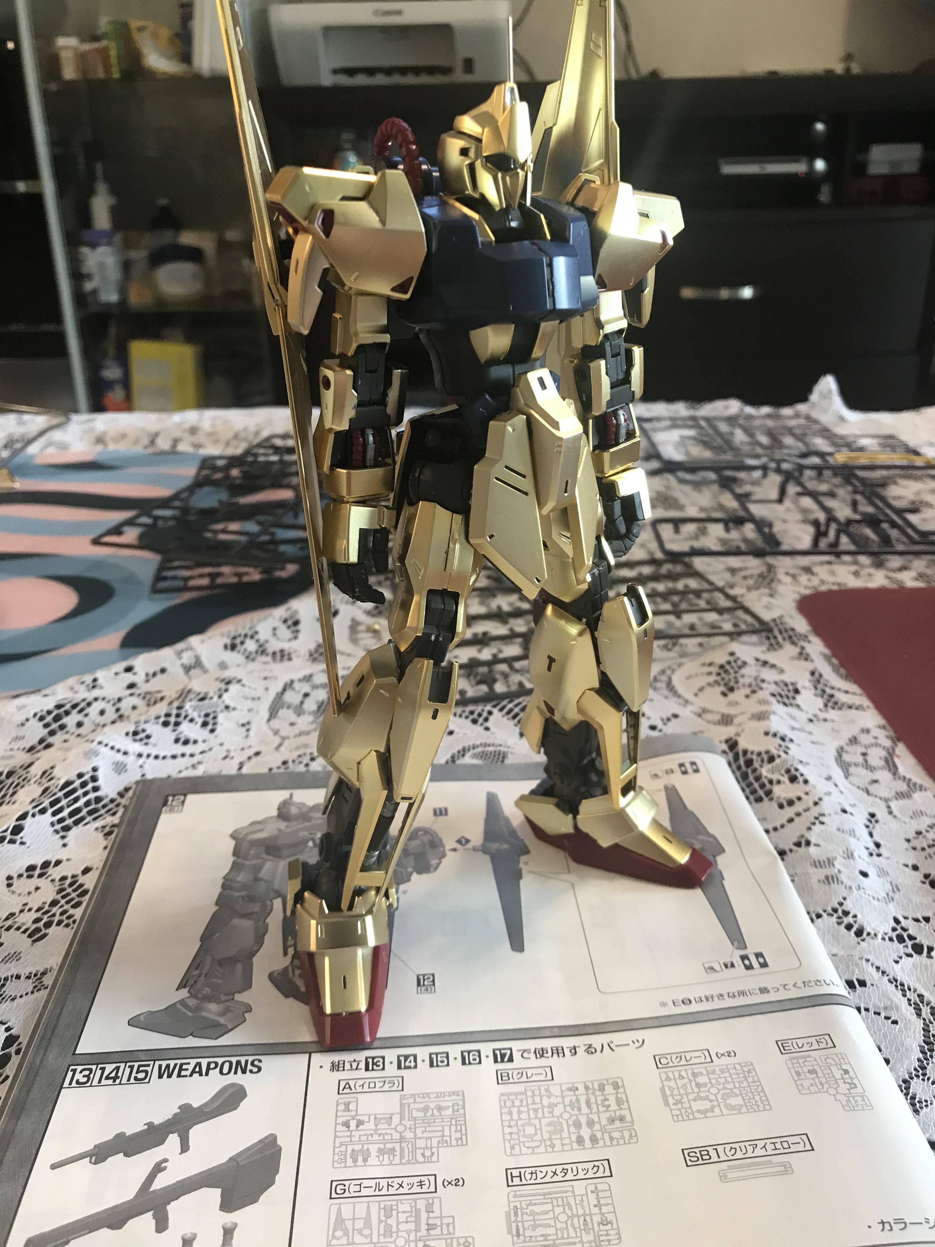 Why does gold looks so good on a gundam r/Gunpla