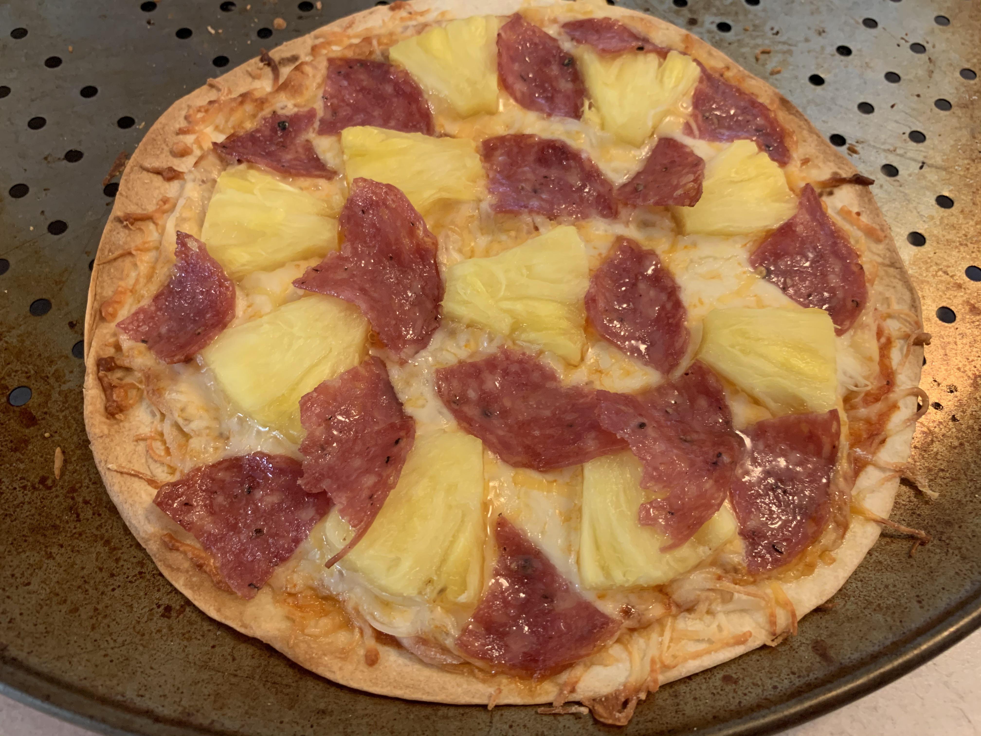 Pineapple Pizza with Hard Salami r/KnightsOfPineapple
