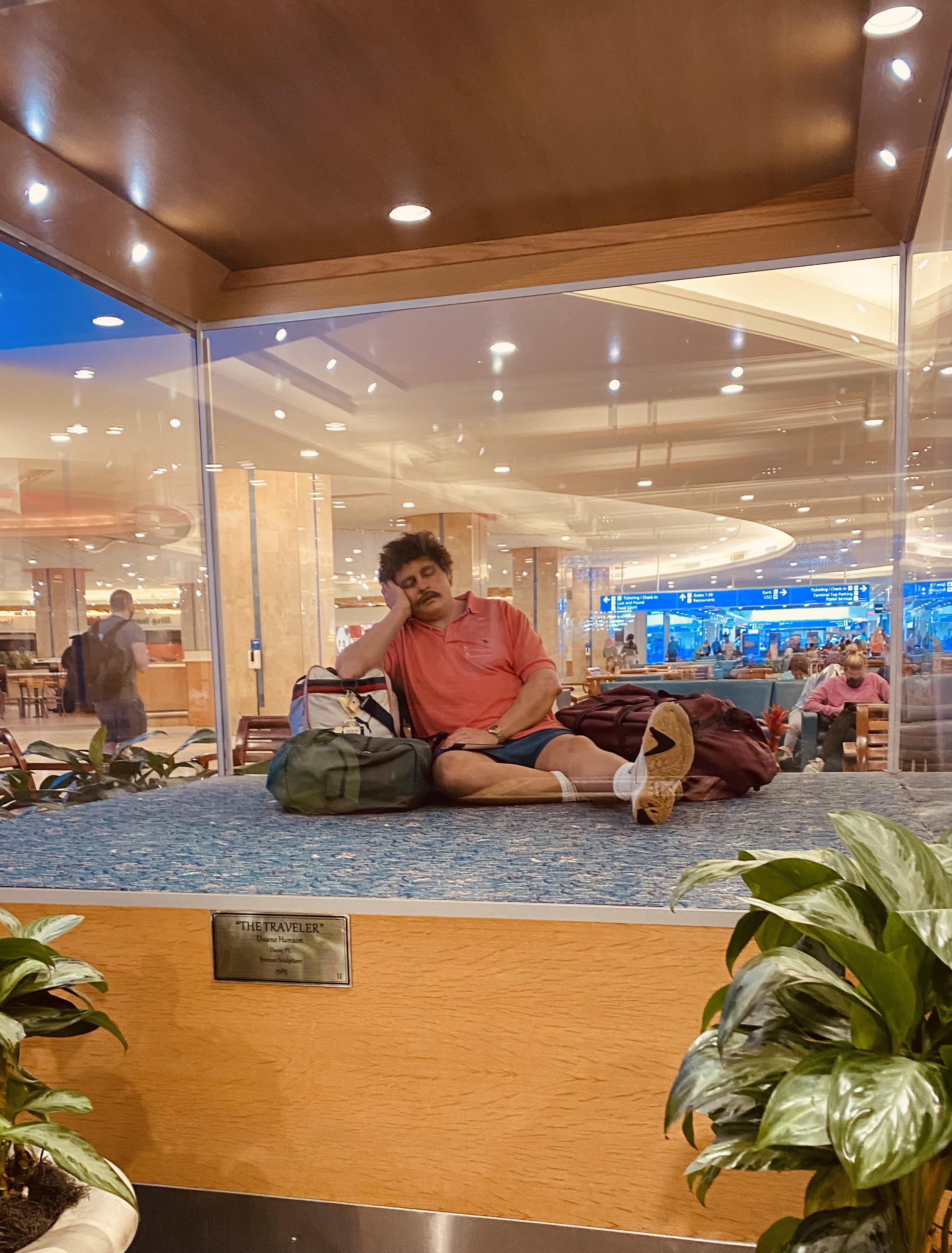 “The traveler” sculpture at the Orlando airport. r/mildlyinteresting